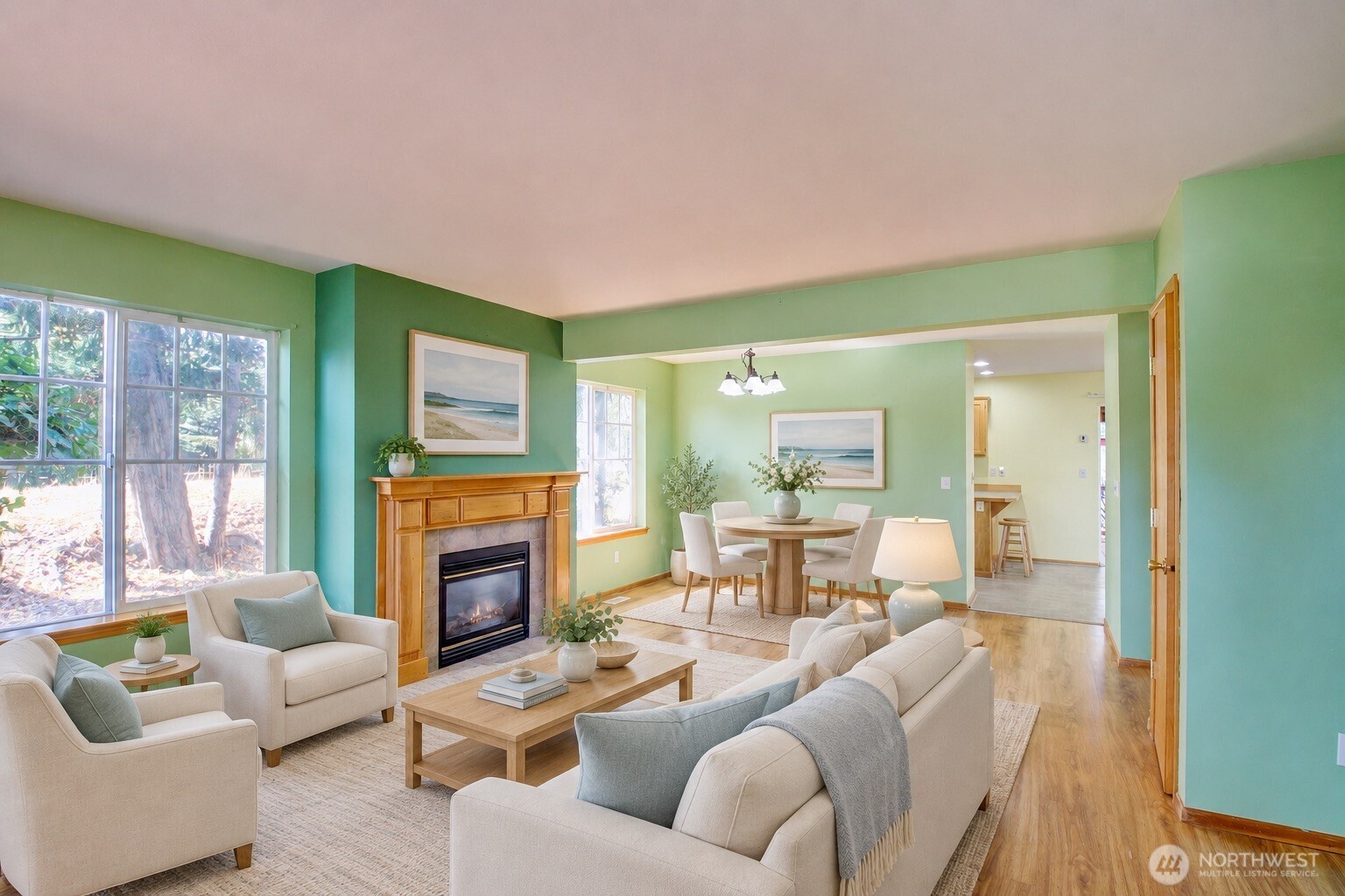 2585690 Property Photo 8
