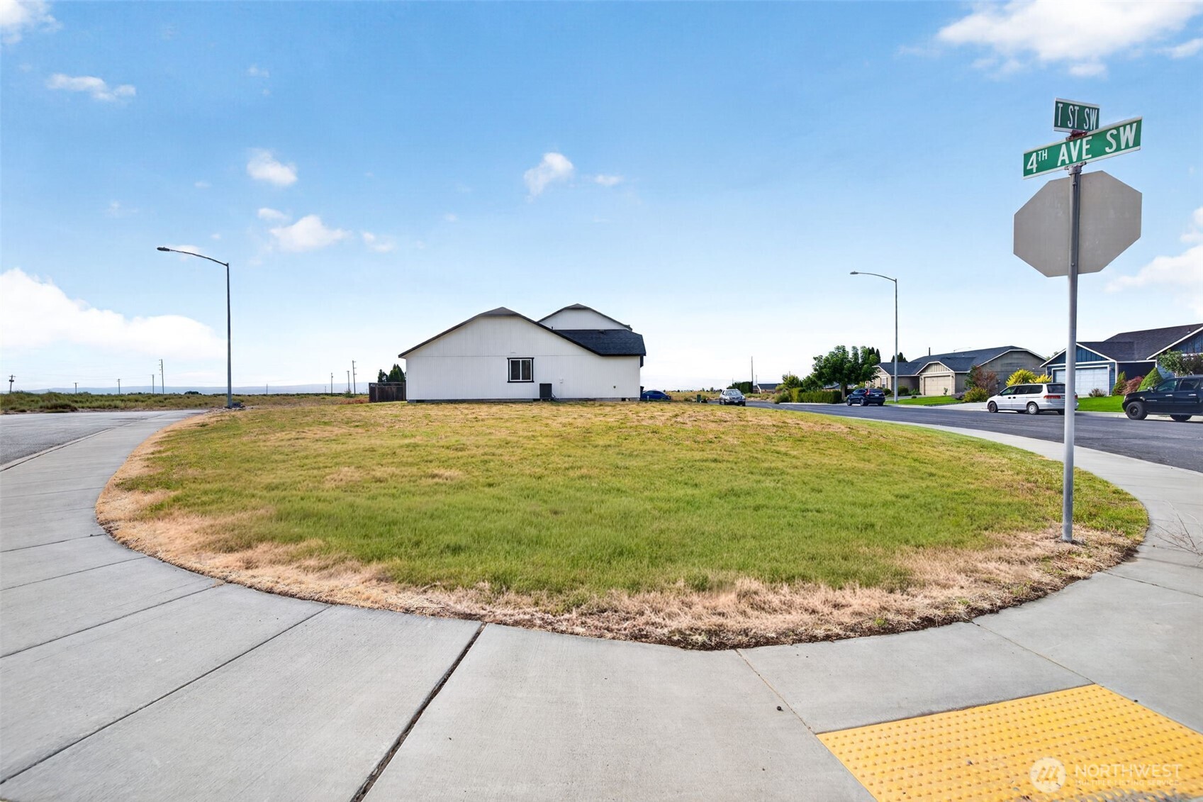 420 T Street Property Photo 3