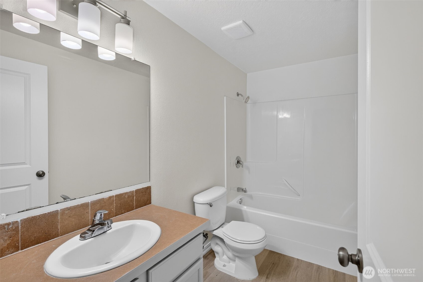 420 T Street Property Photo 21