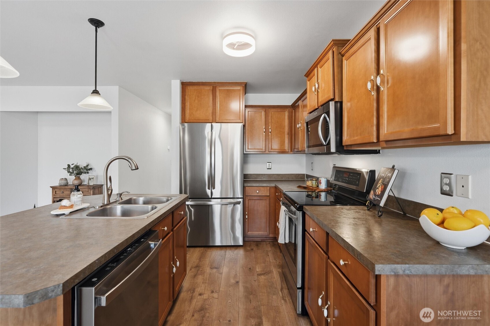 3635 Nevada Avenue Property Photo 10