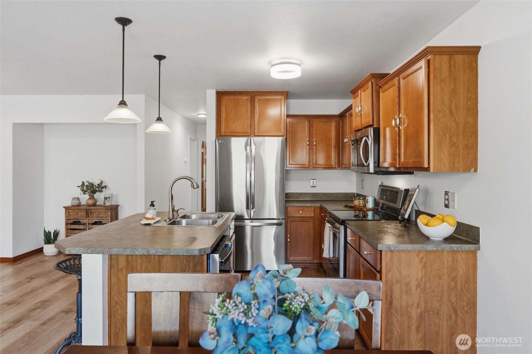 3635 Nevada Avenue Property Photo 11