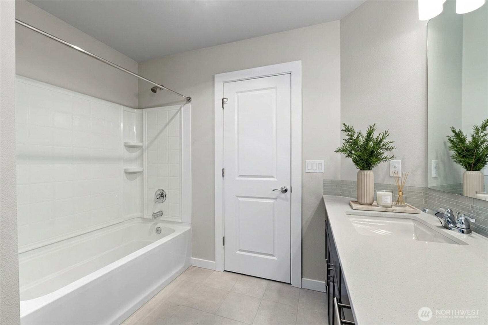 1621 Seattle Hill Road F4 Property Photo 27
