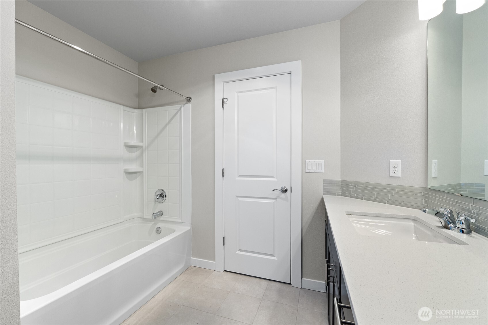 1621 Seattle Hill Road F4 Property Photo 28