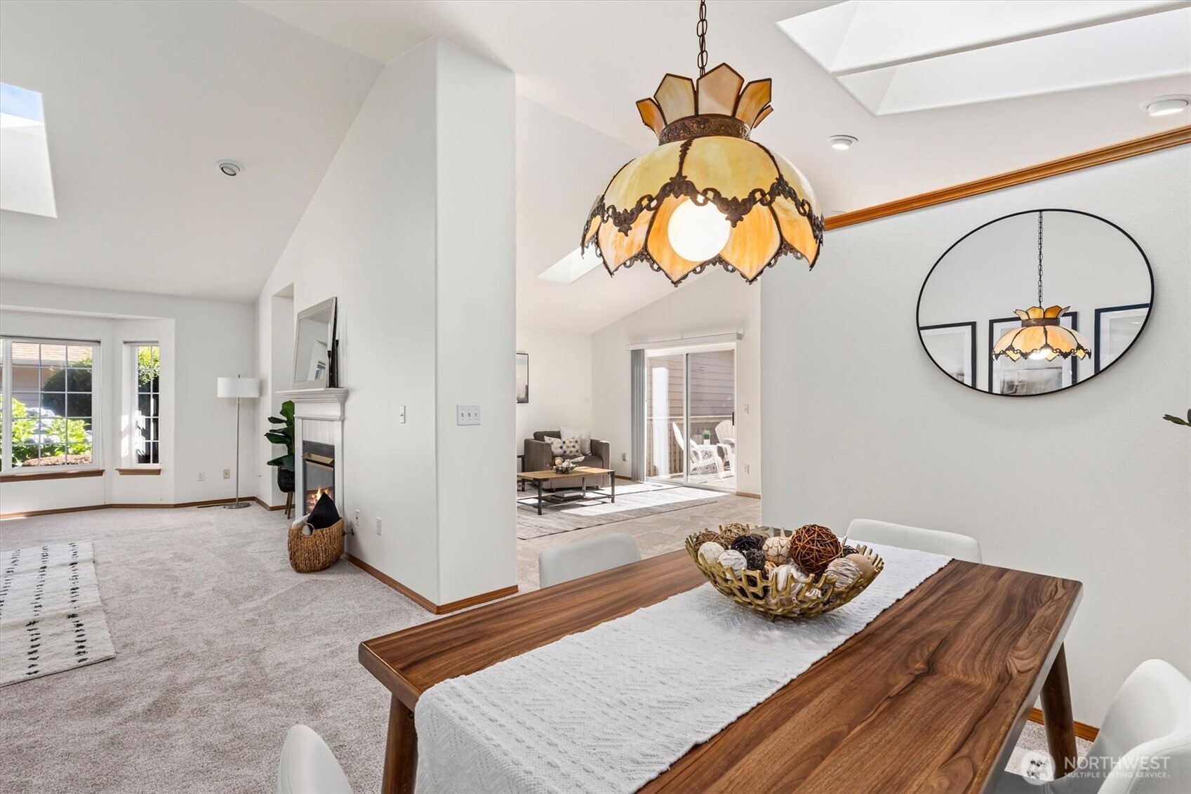 14118 Beverly Park Road B Property Photo 7
