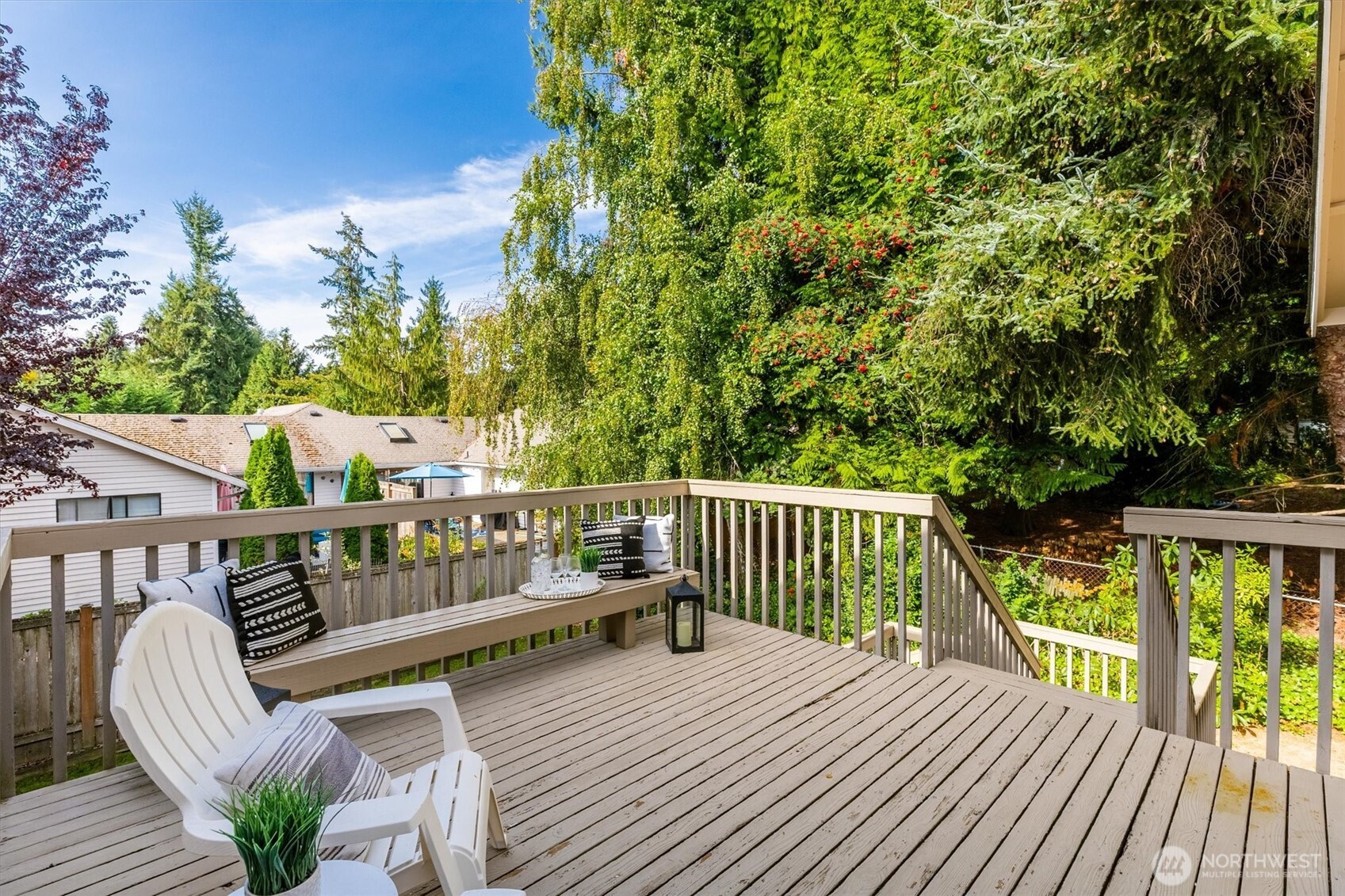 14118 Beverly Park Road B Property Photo 9