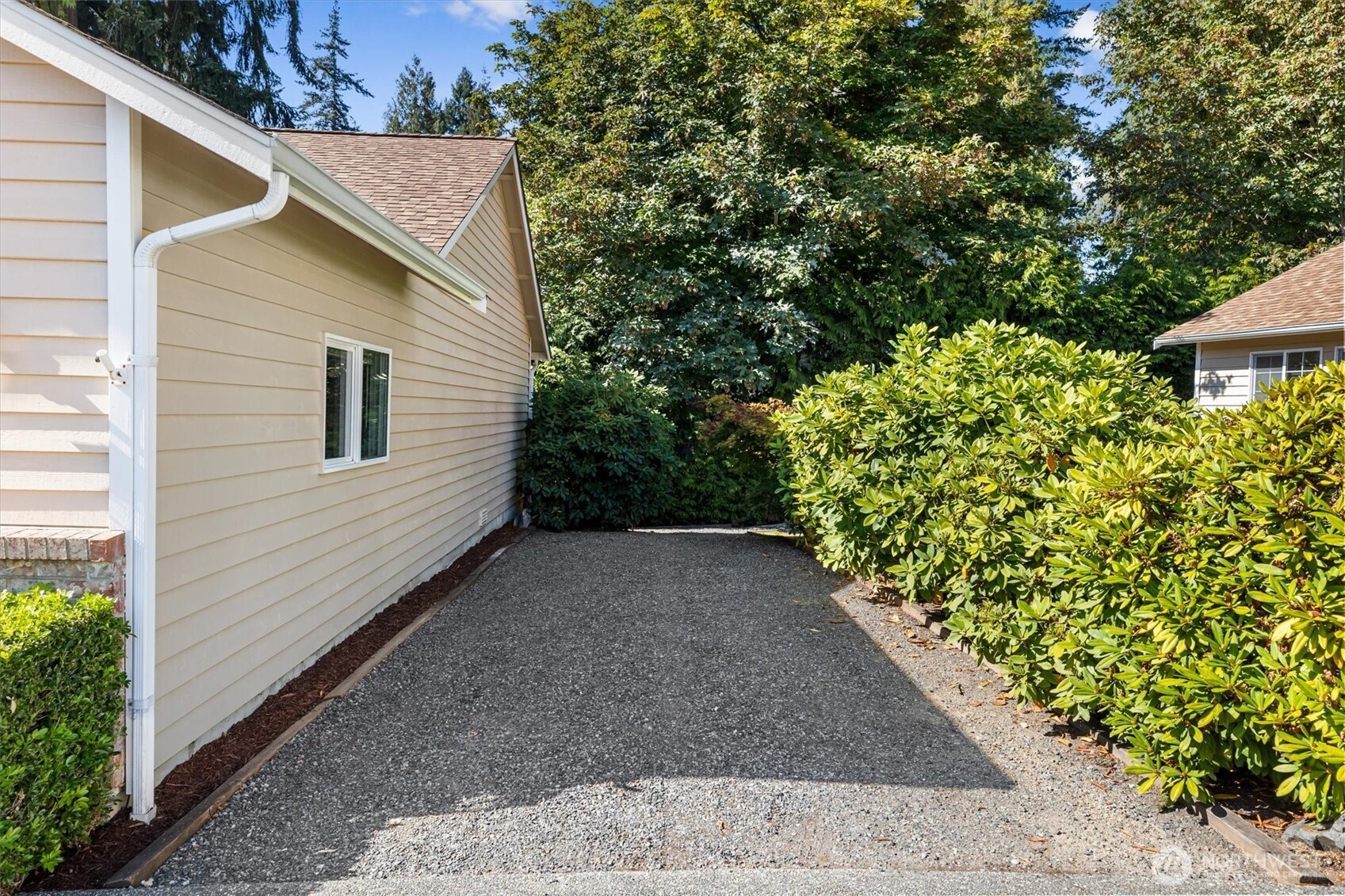 14118 Beverly Park Road B Property Photo 26