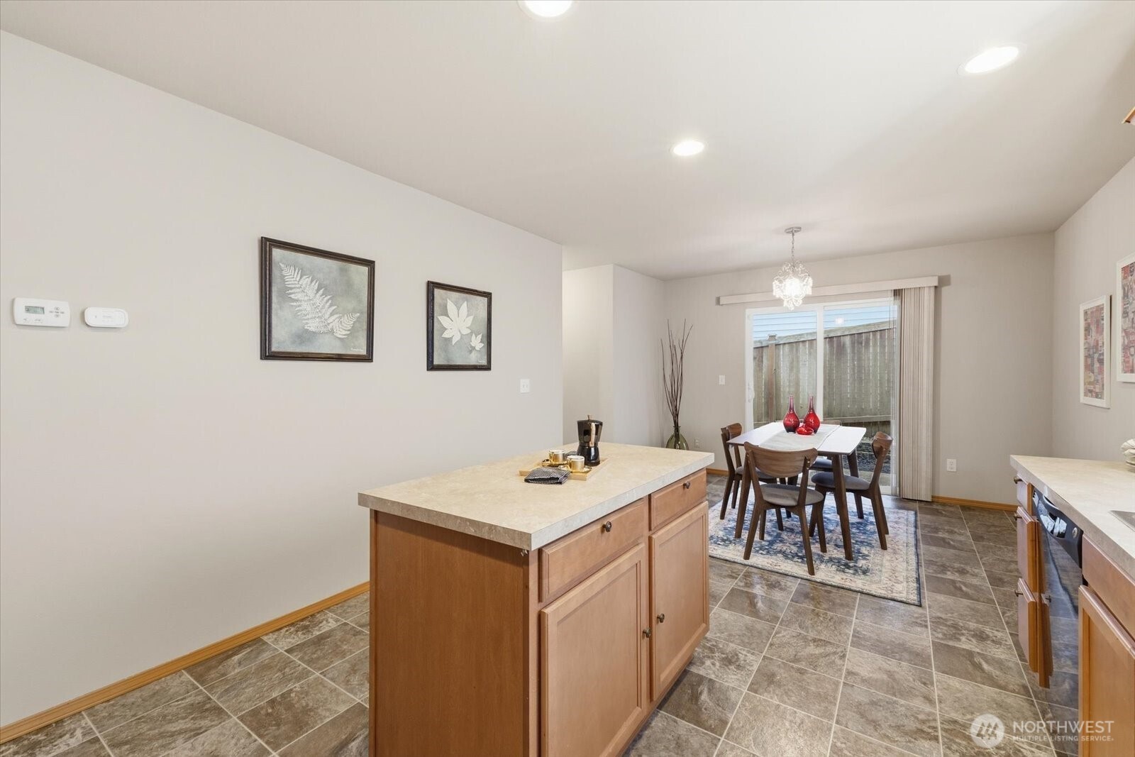 2522 155th Street Property Photo 10