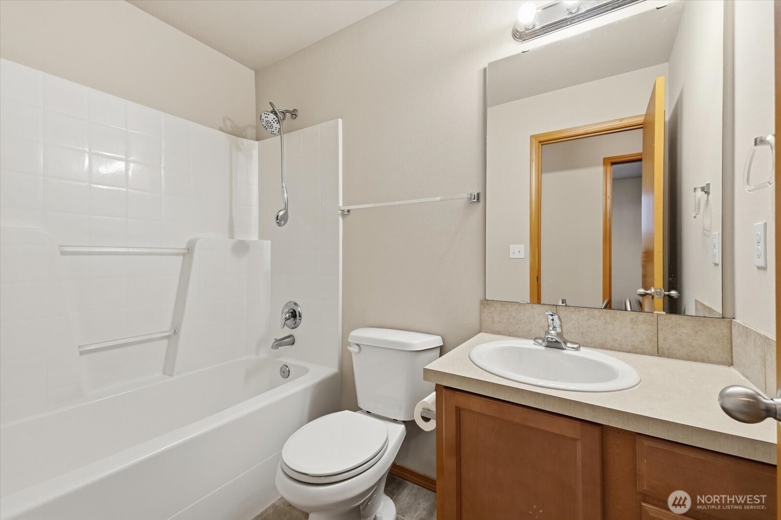 2522 155th Street Property Photo 14