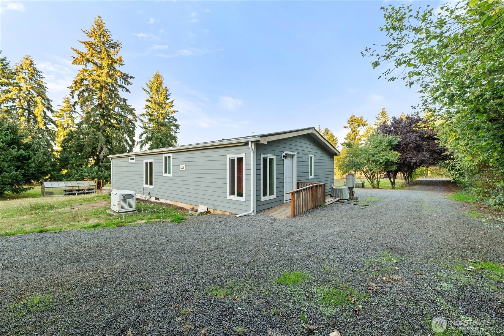 557 Tennessee Road Property Photo 2