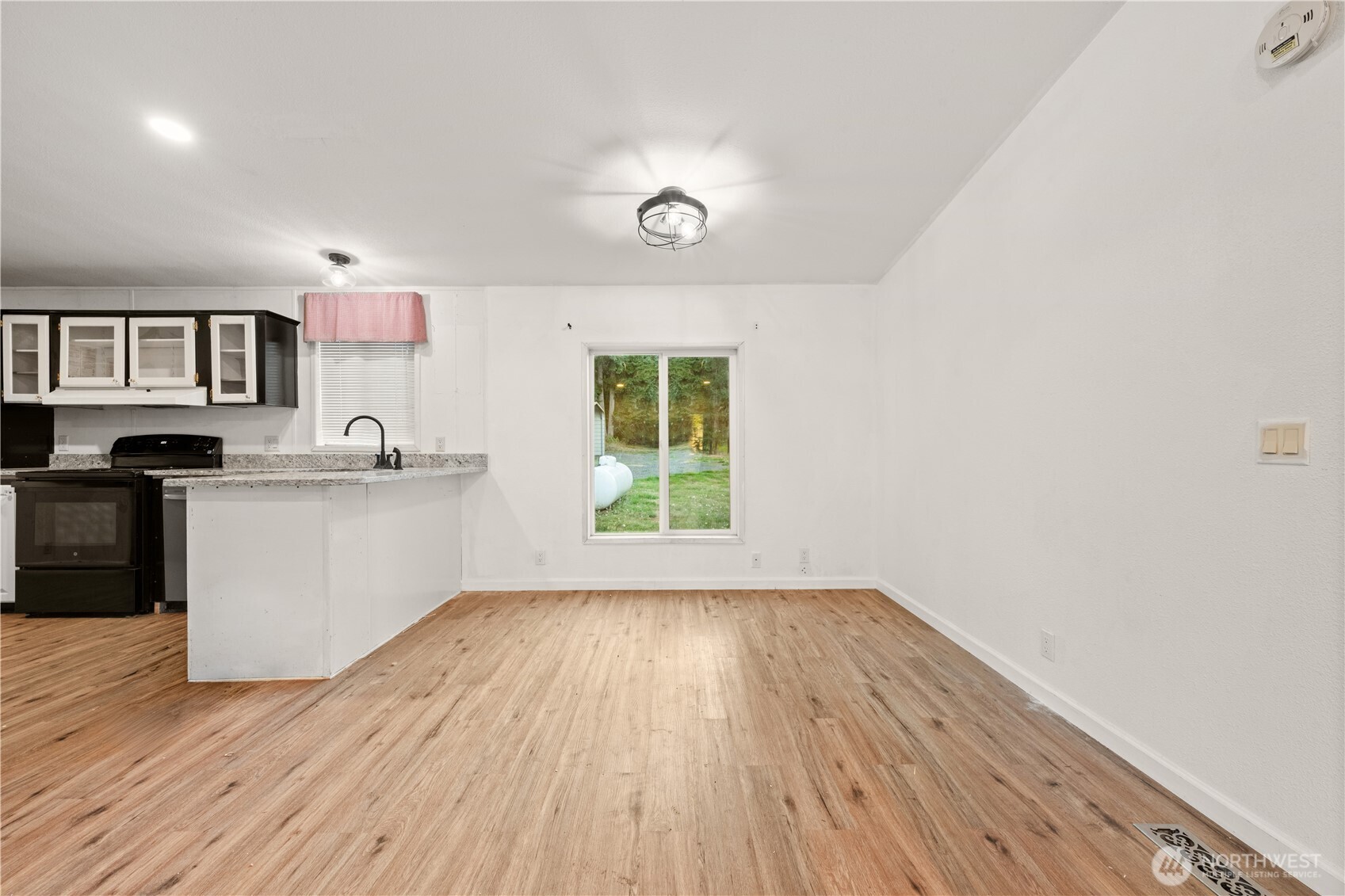 557 Tennessee Road Property Photo 8