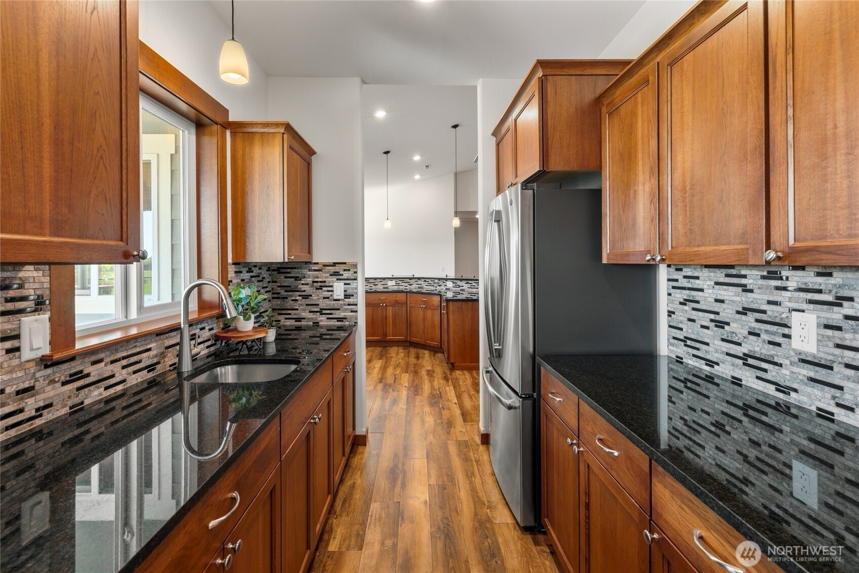 583 Rein Road Property Photo 15
