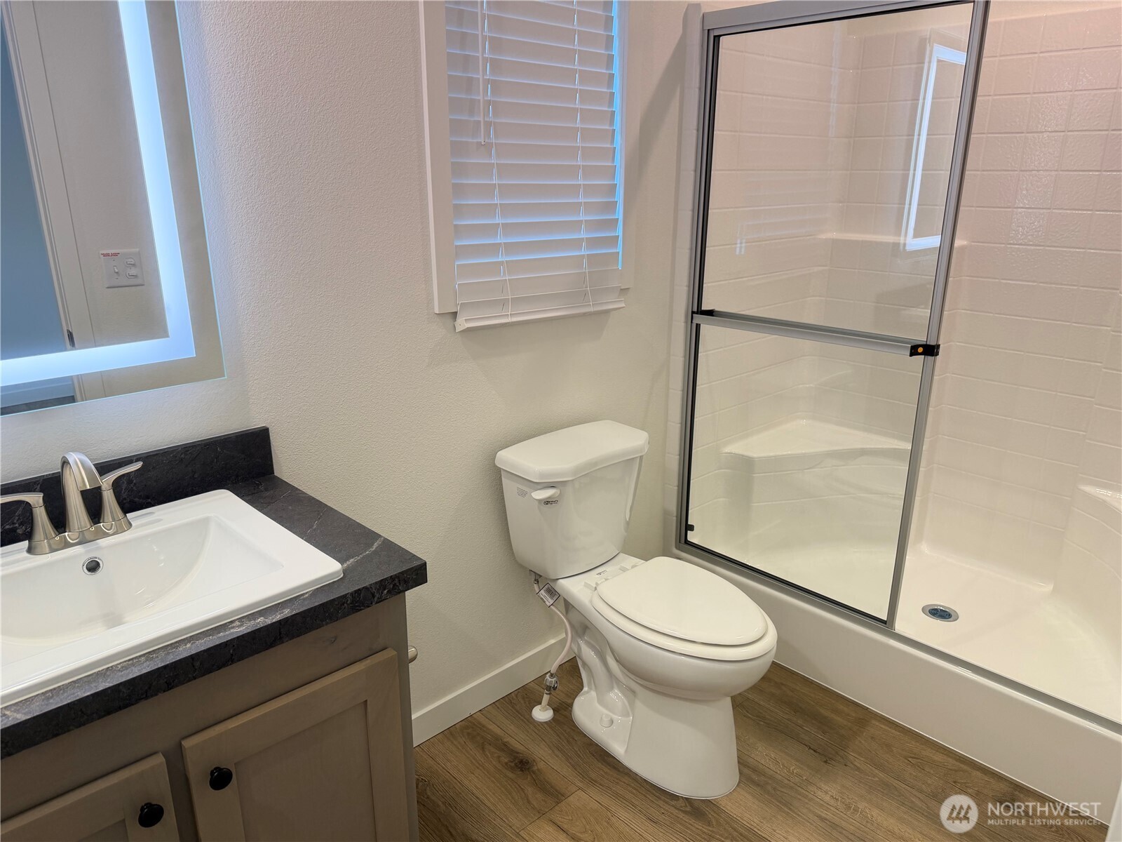 375 Union Avenue 8 Property Photo 7