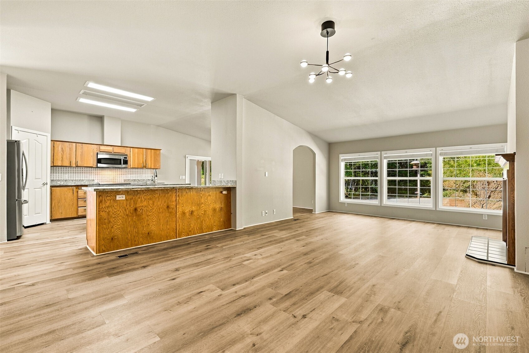 40 E Lavender Lane Property Photo 10