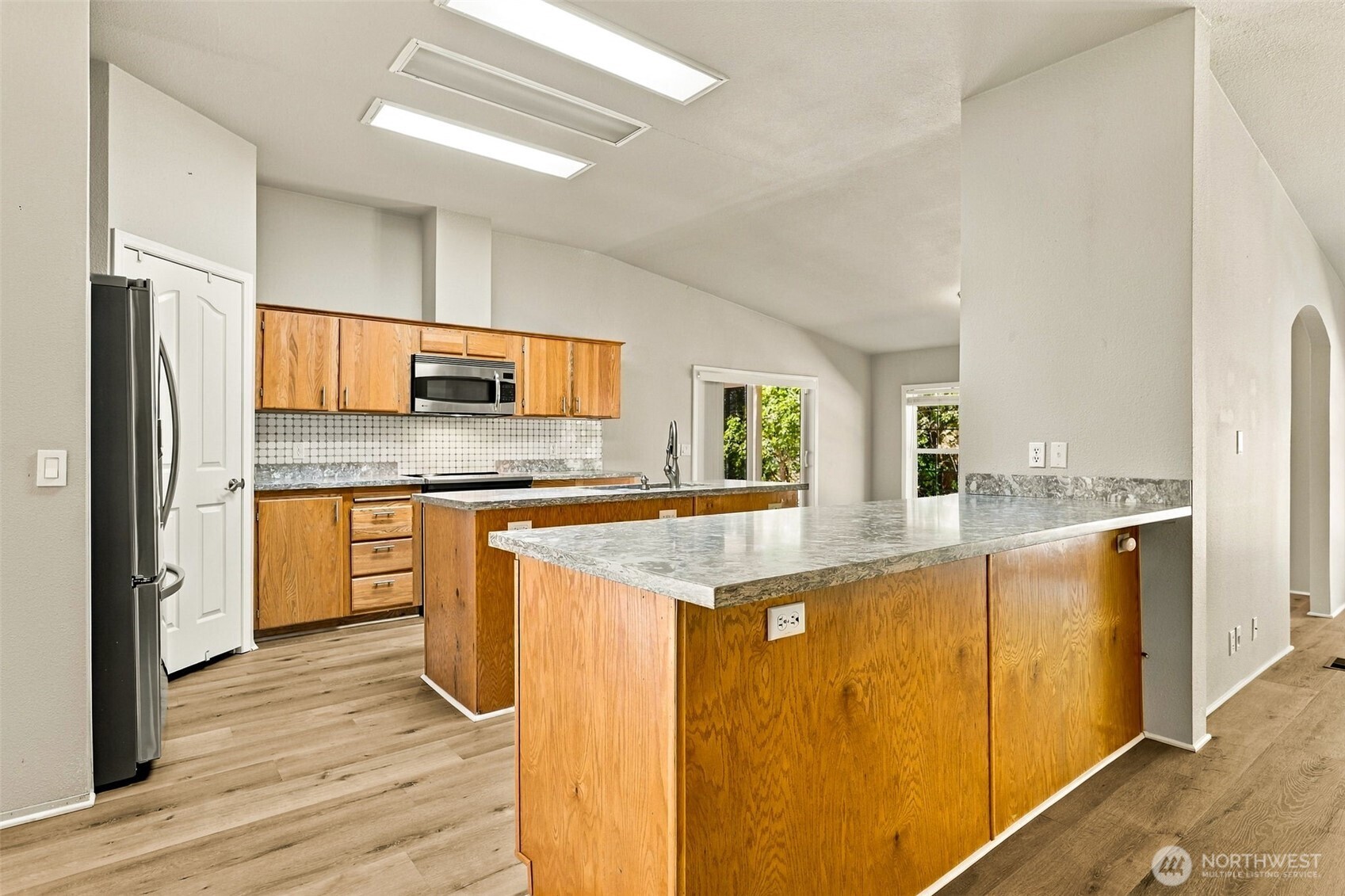 40 E Lavender Lane Property Photo 11
