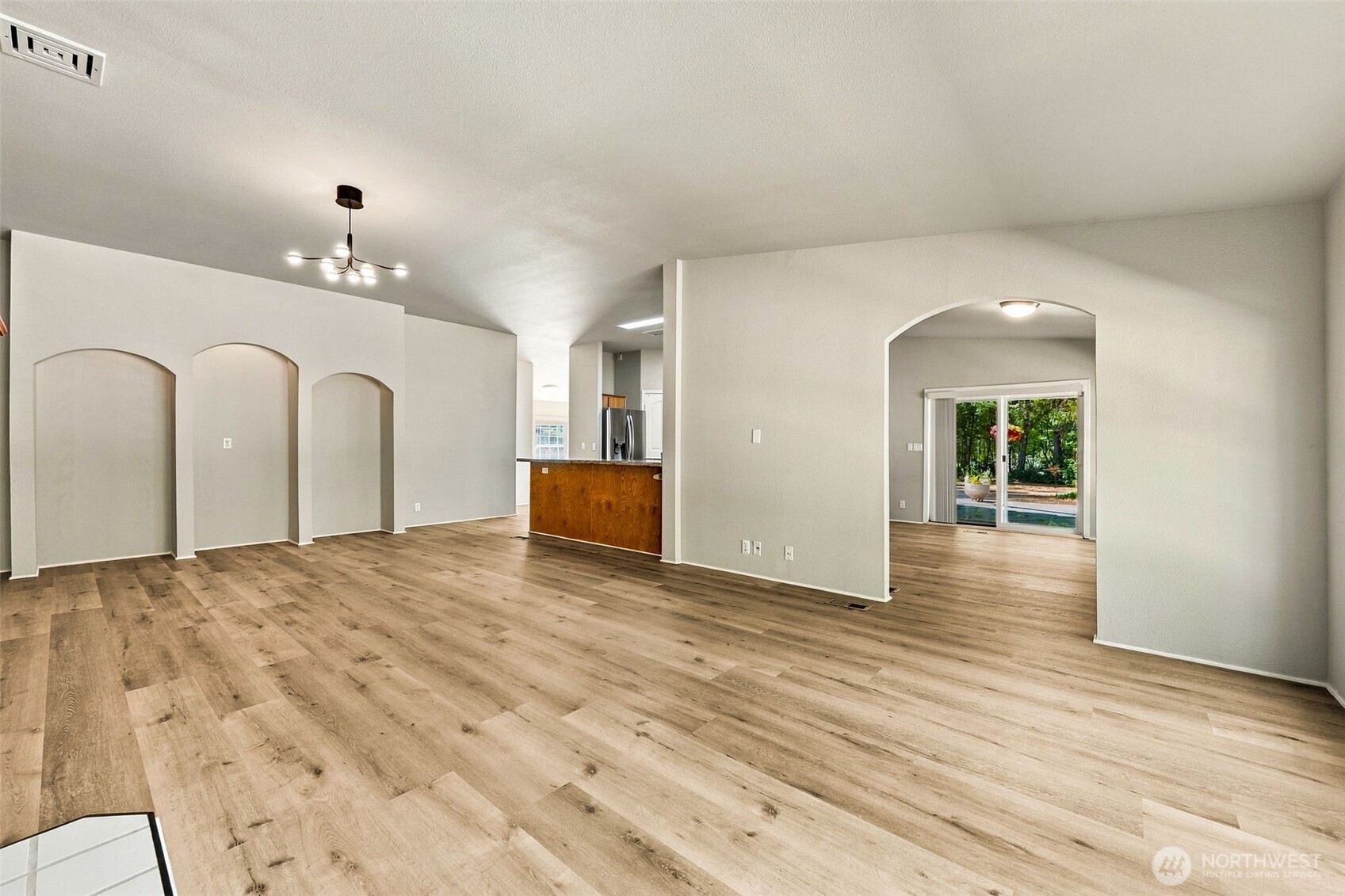 40 E Lavender Lane Property Photo 24