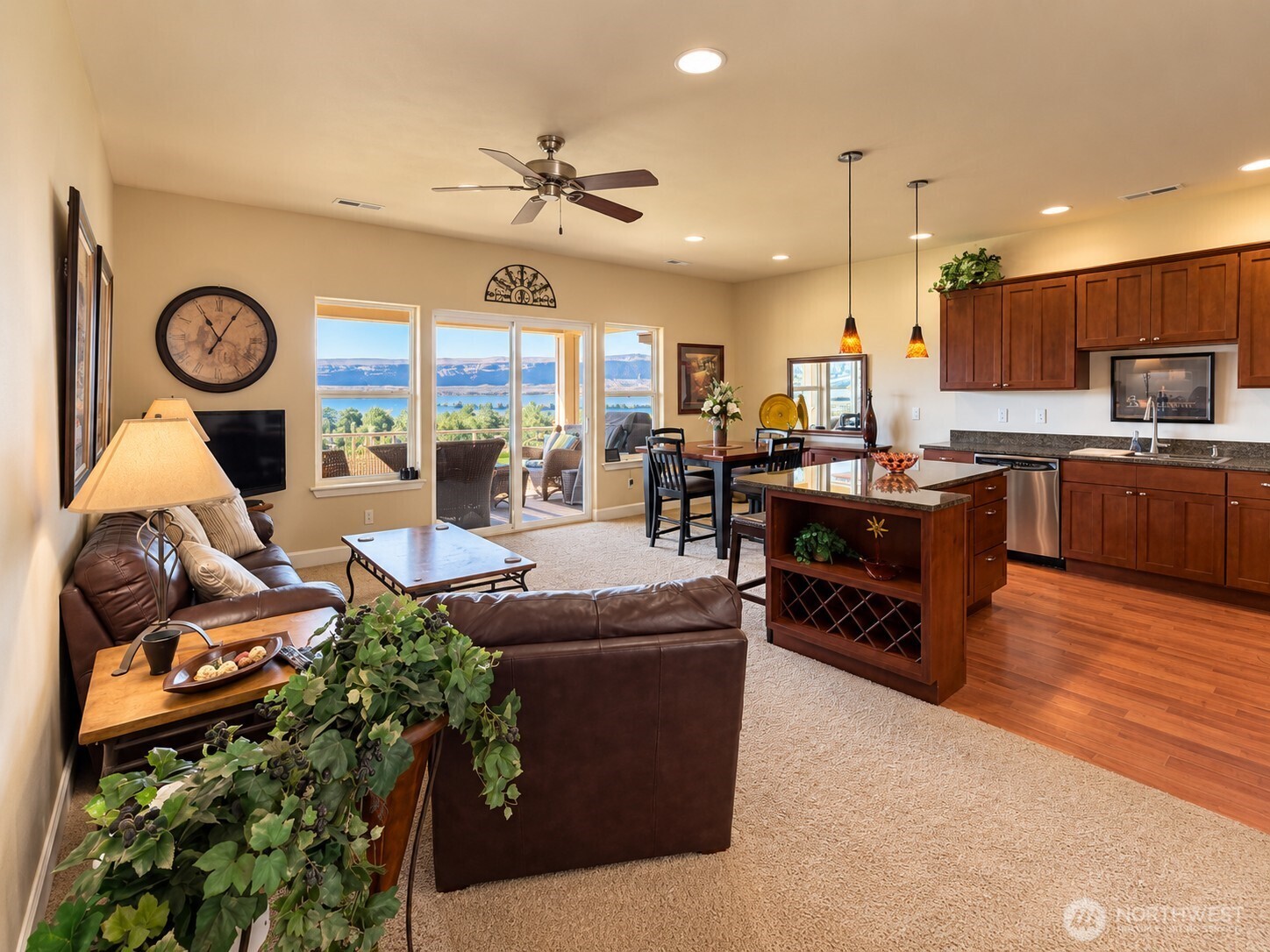 23190 Sunserra Loop B-11 Property Photo 4