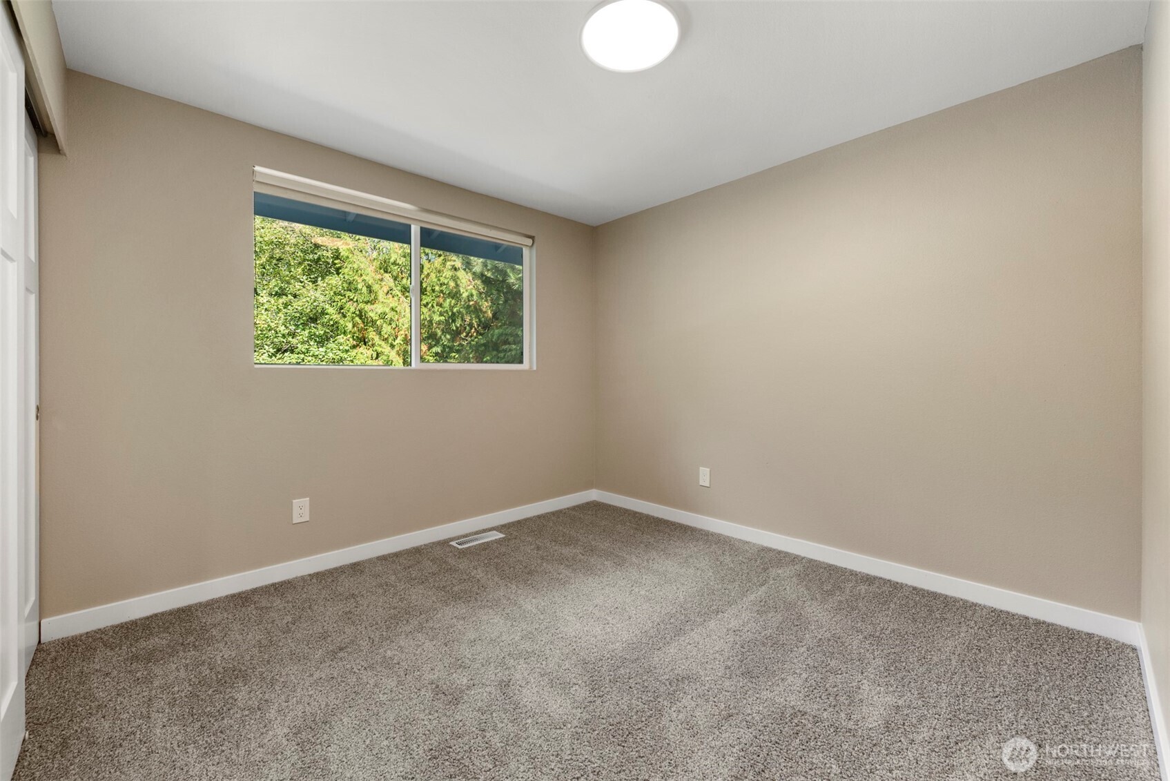 15933 Se 48th Drive Property Photo 18