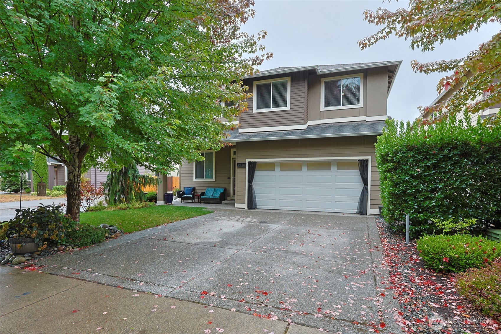 2110 178th Street Ct Property Photo 2