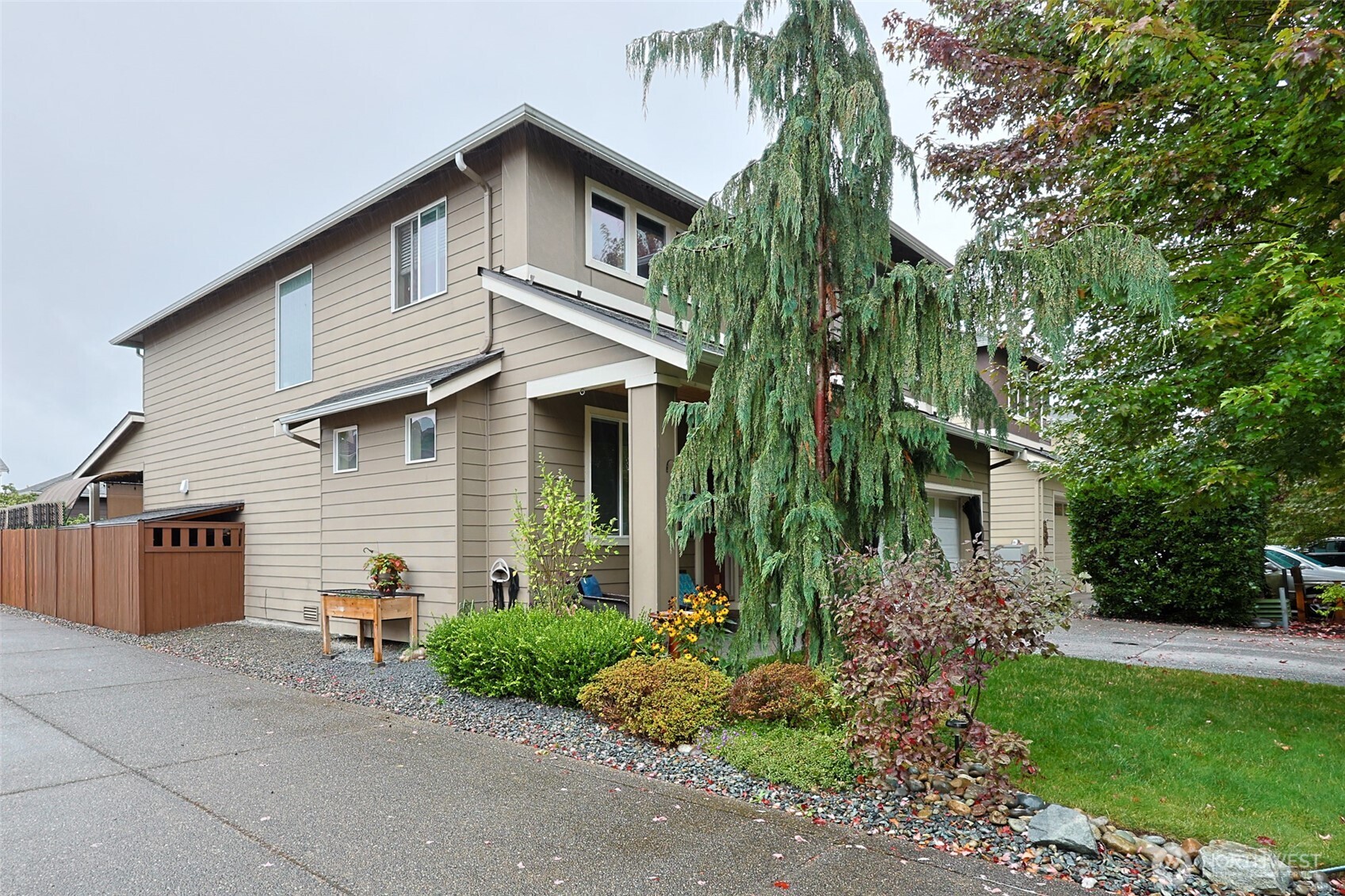 2110 178th Street Ct Property Photo 4