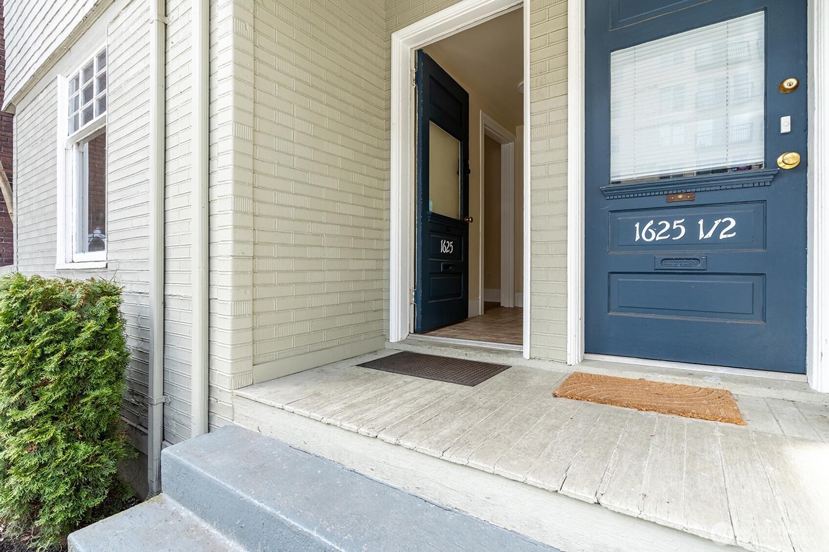 1625 Belmont Avenue Property Photo 2