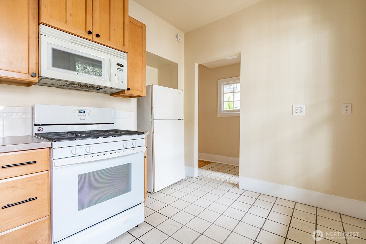 1625 Belmont Avenue Property Photo 11