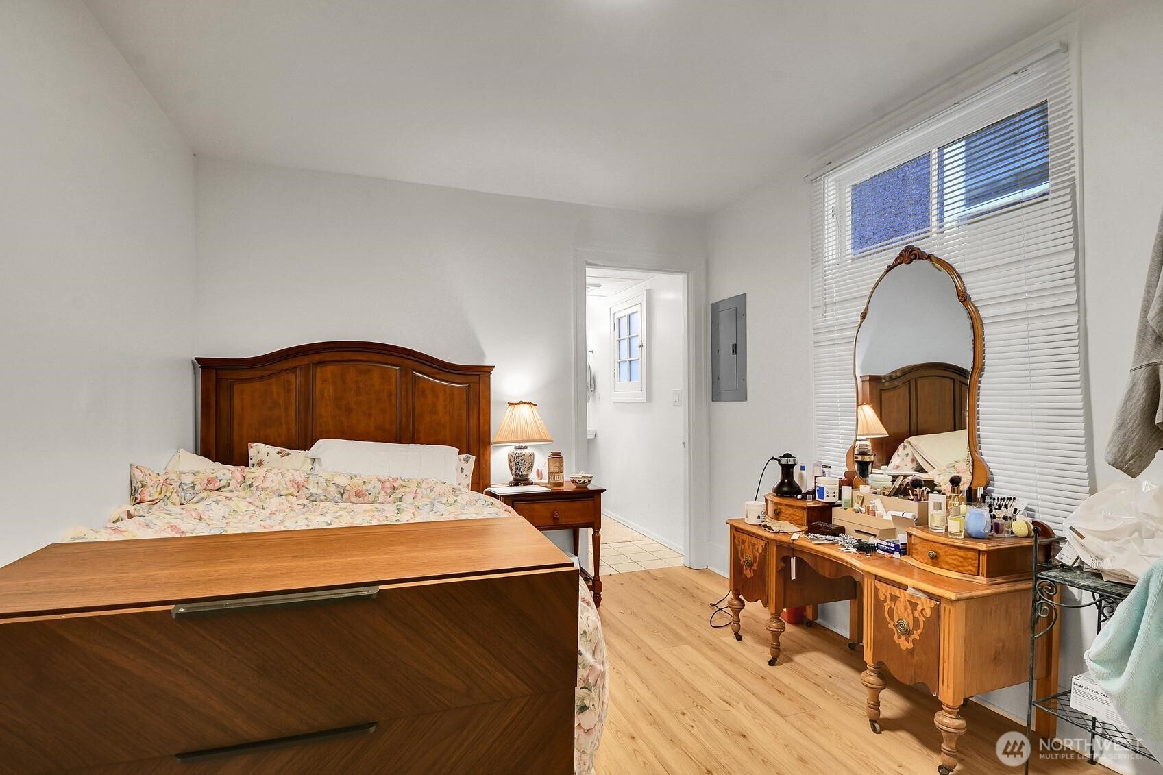 1625 Belmont Avenue Property Photo 14