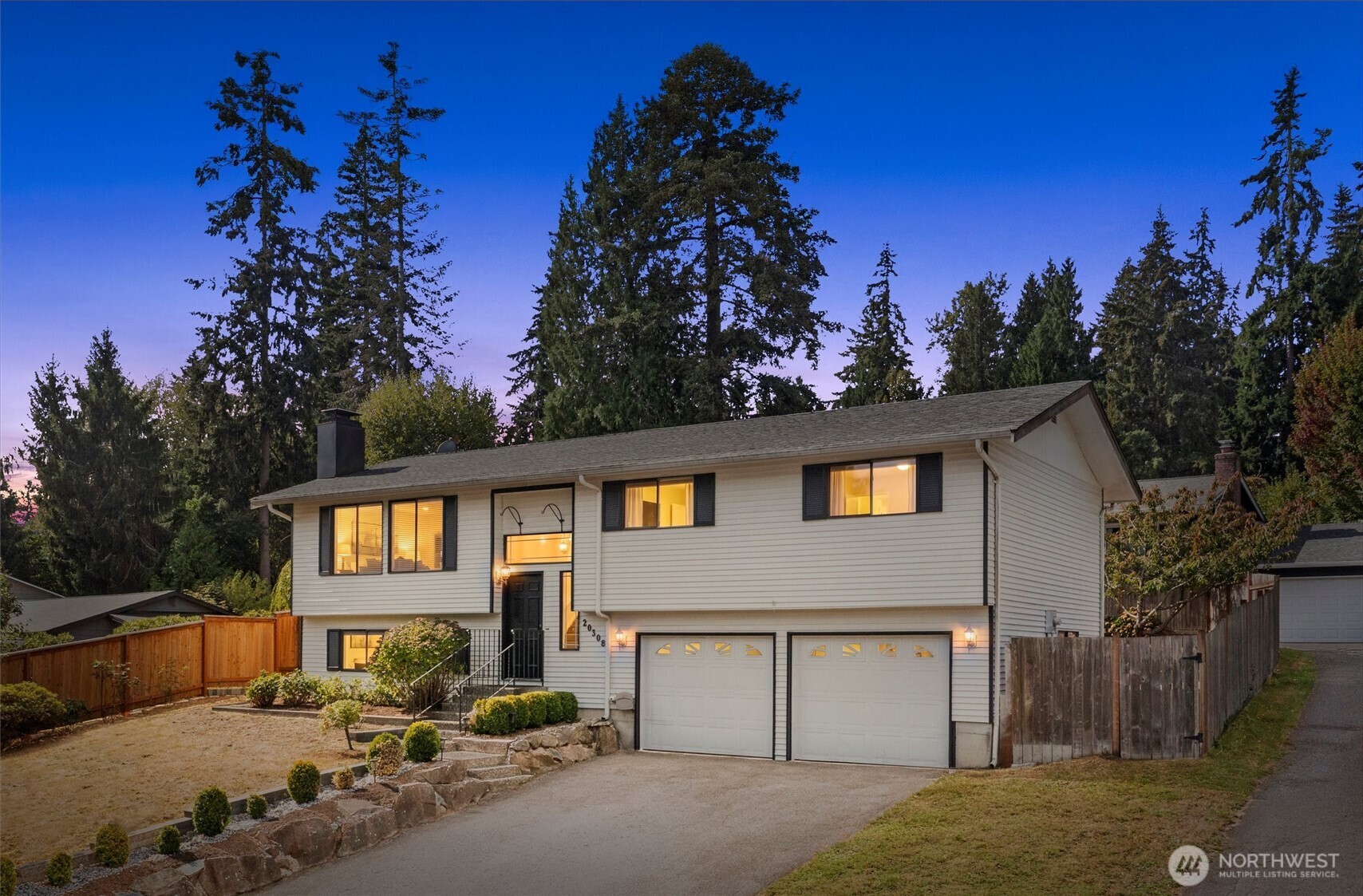 20308 13th Drive Property Photo 2