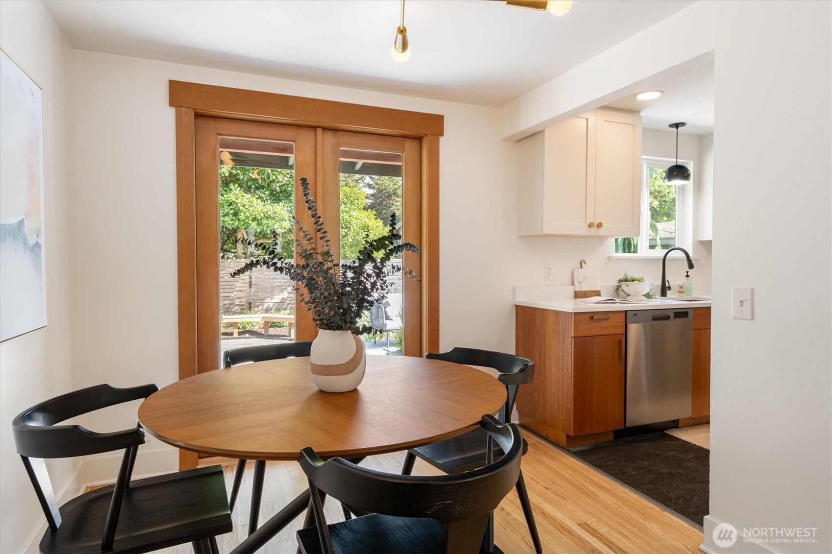 15522 1st Avenue Property Photo 7