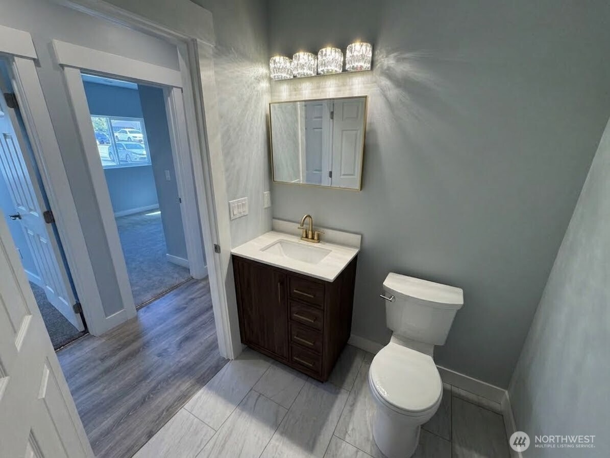726 Reiten Road Property Photo 14