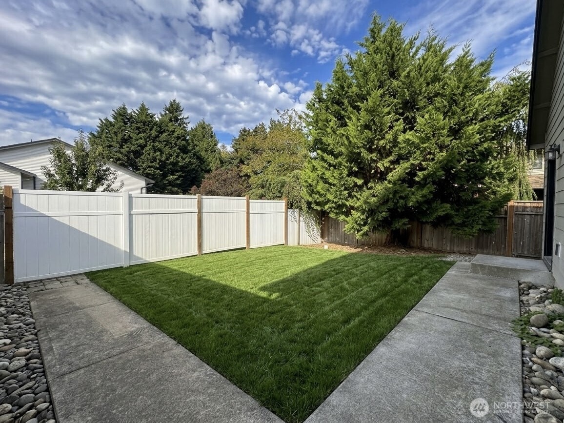 726 Reiten Road Property Photo 15