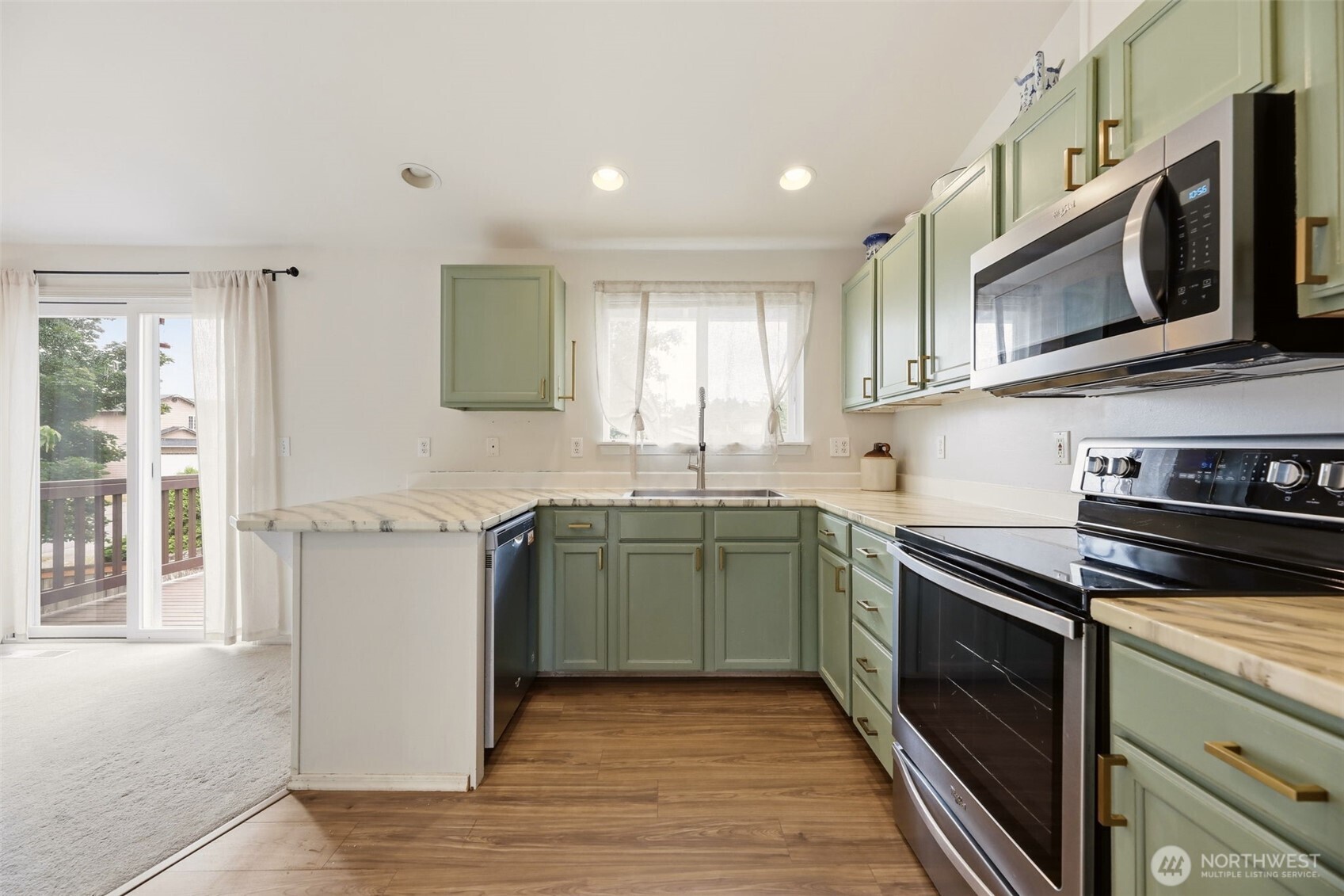 1013 Kessler Drive Property Photo 12