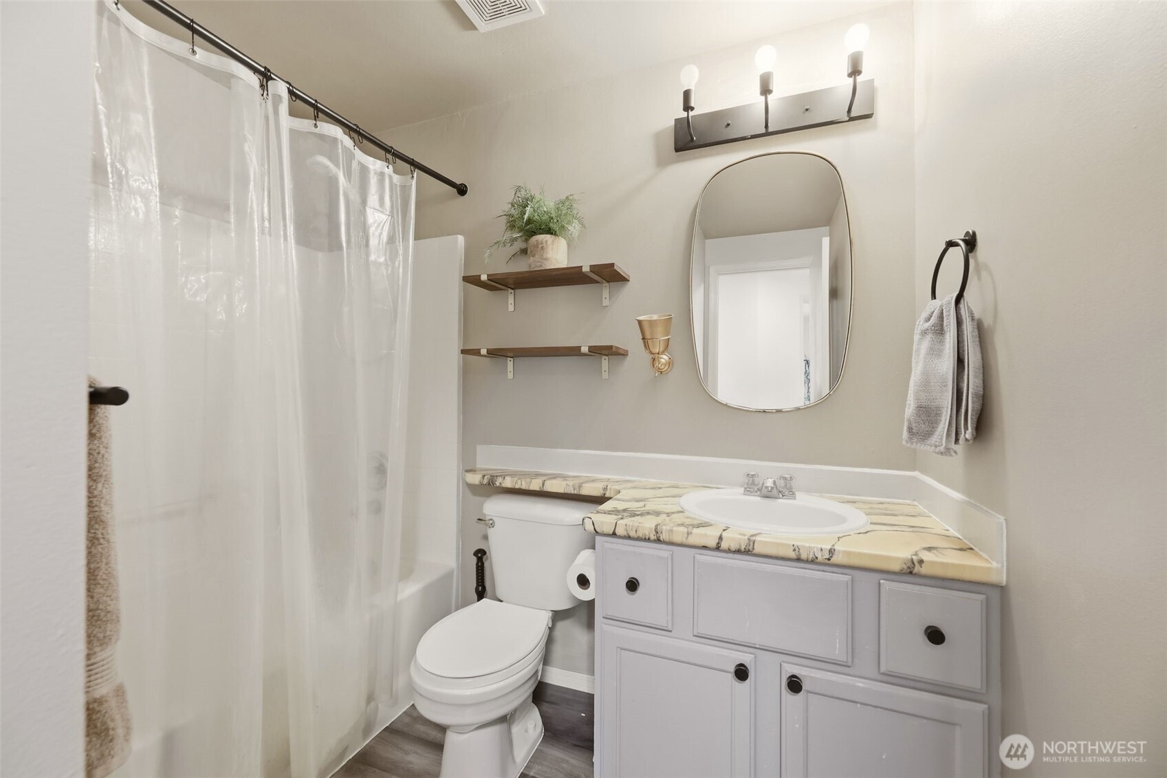 1013 Kessler Drive Property Photo 15