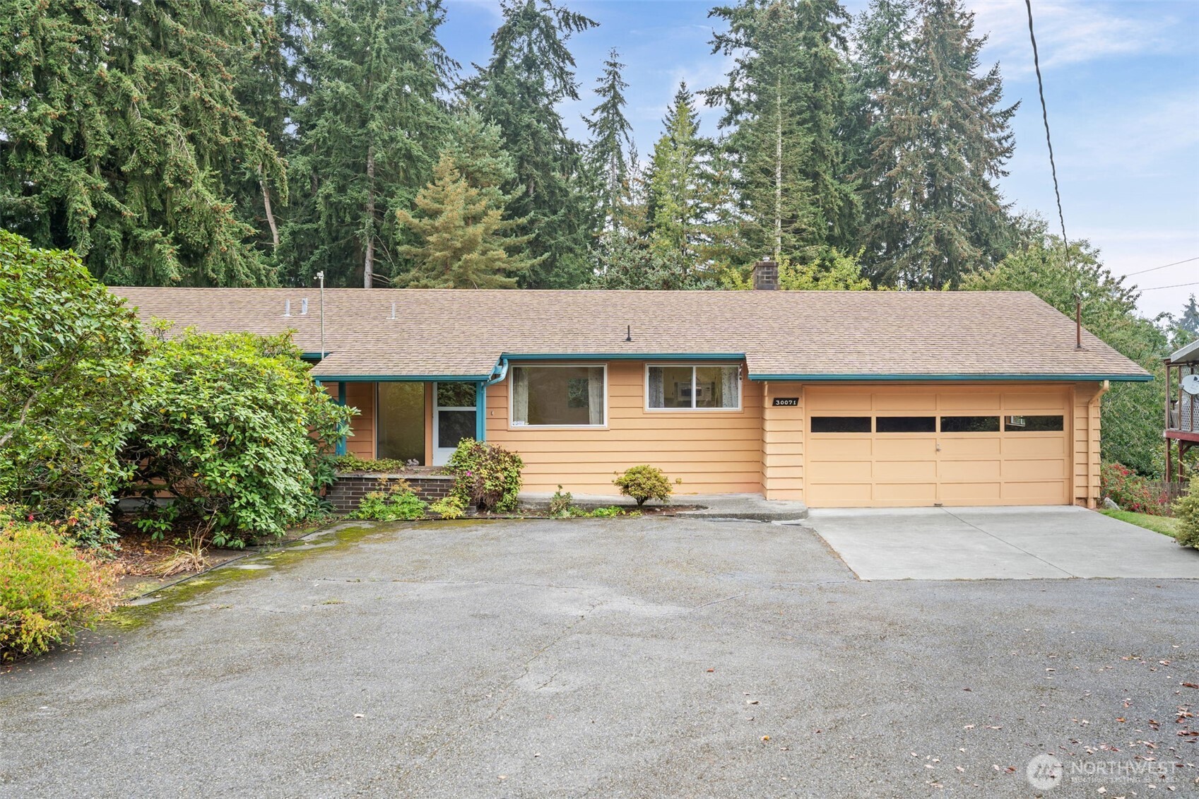 30071 10th Avenue Property Photo 1