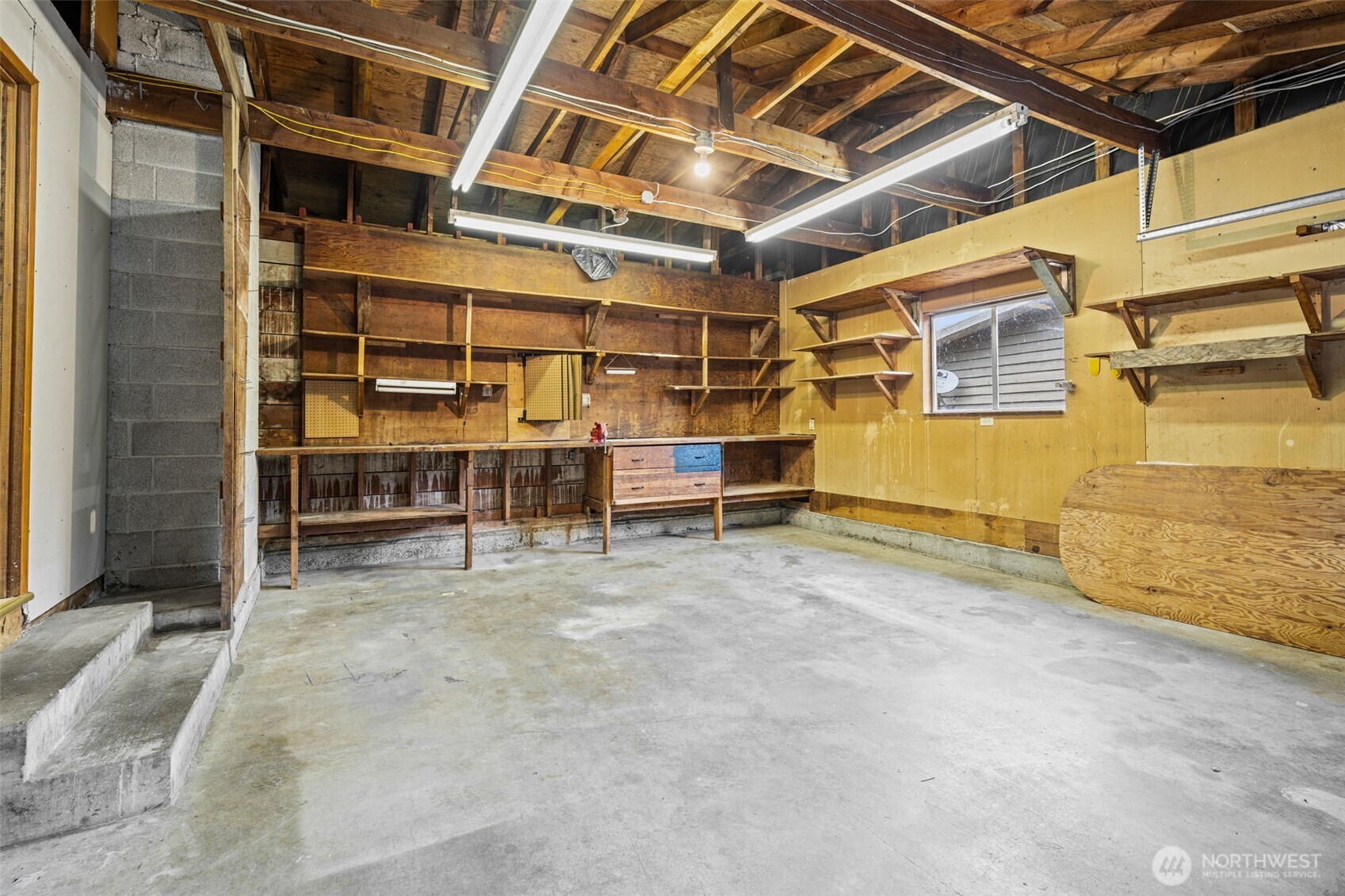 30071 10th Avenue Property Photo 36