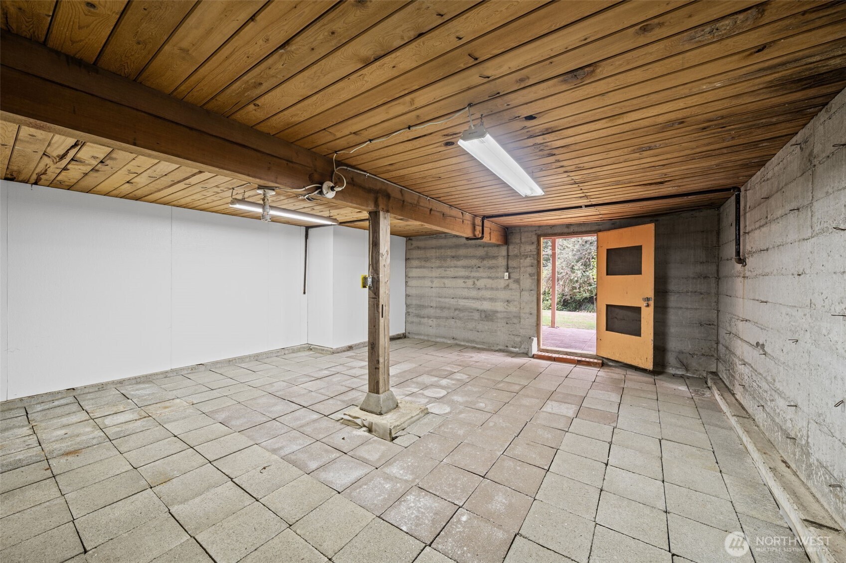 30071 10th Avenue Property Photo 38