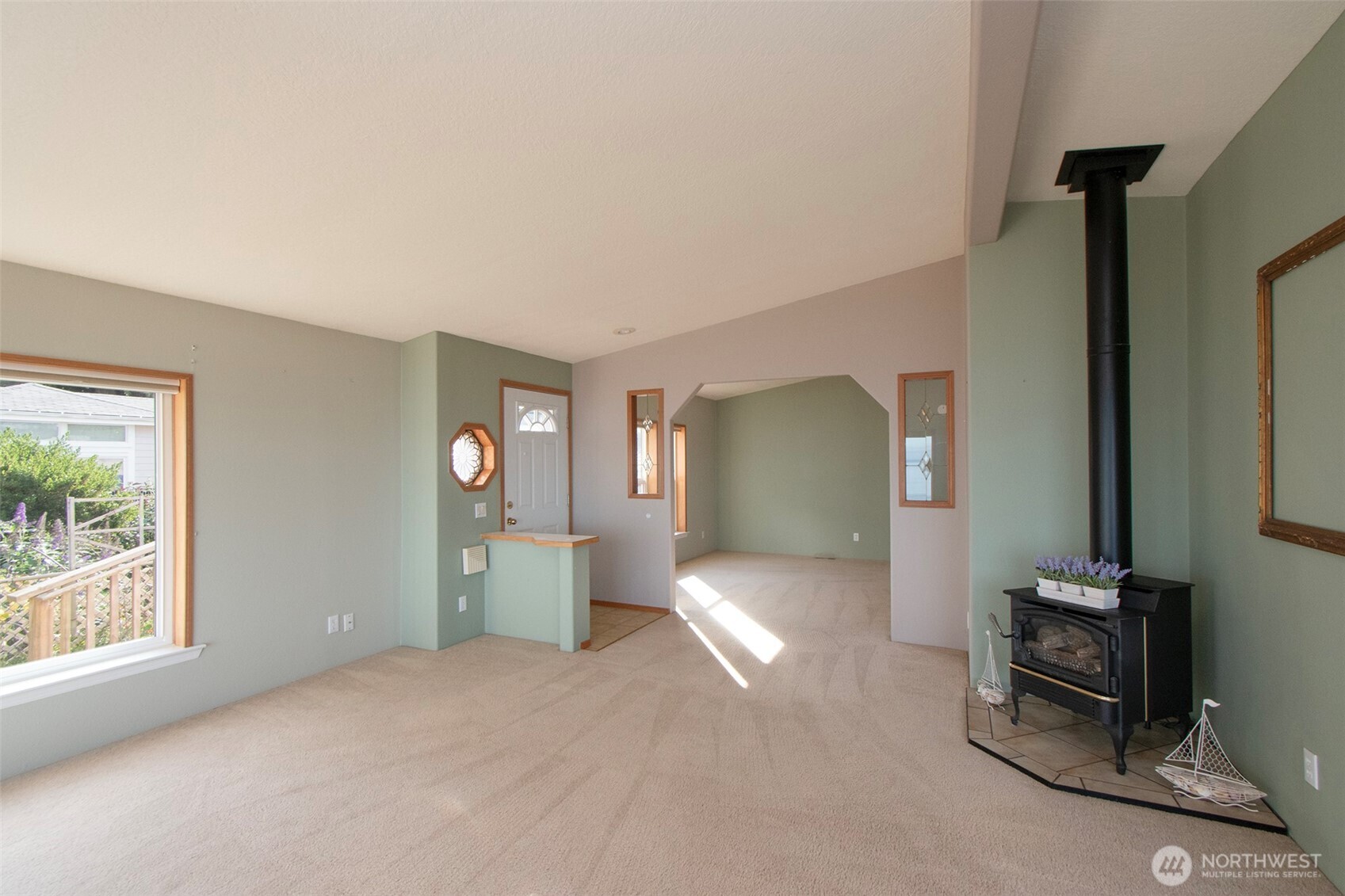 180 Cypress Circle Property Photo 8