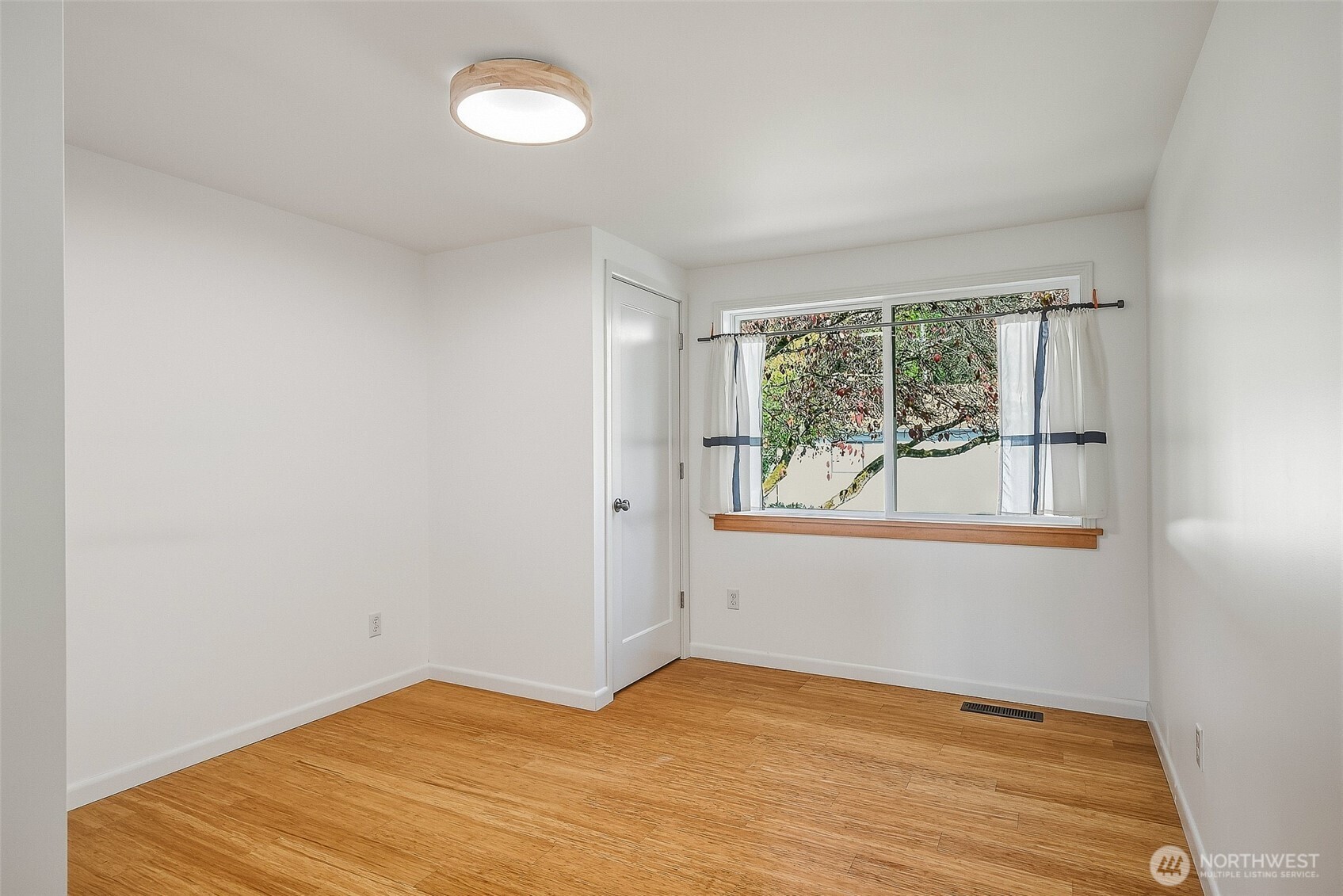 1218 Ne 117th Street Property Photo 16