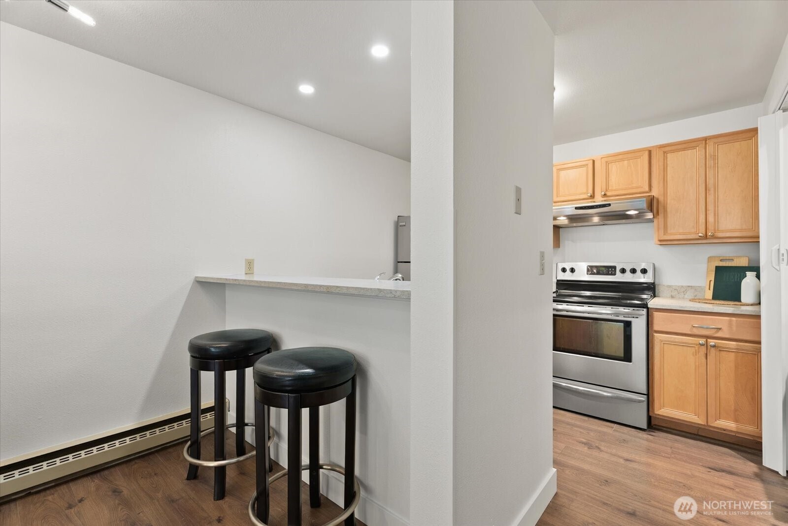 520 S 323rd Place 12-e Property Photo 6