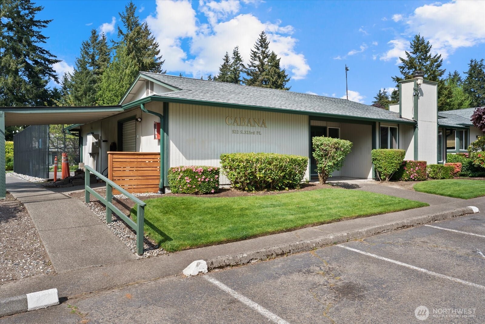 520 S 323rd Place 12-e Property Photo 15