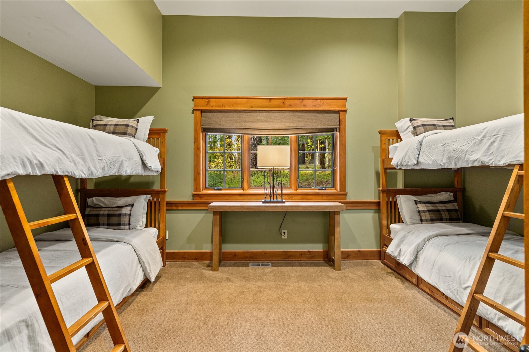 1491 Pinegrass Loop Property Photo 32