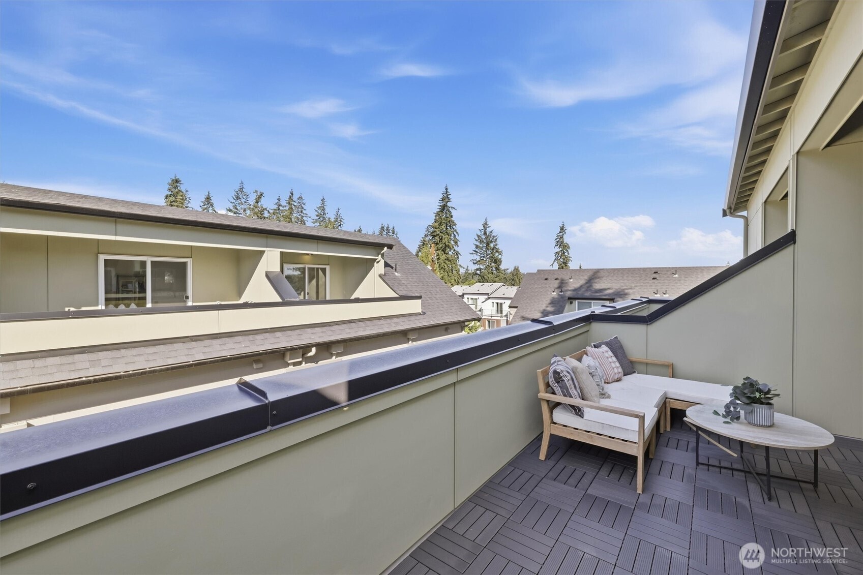 14610 Corliss Avenue B Property Photo 27