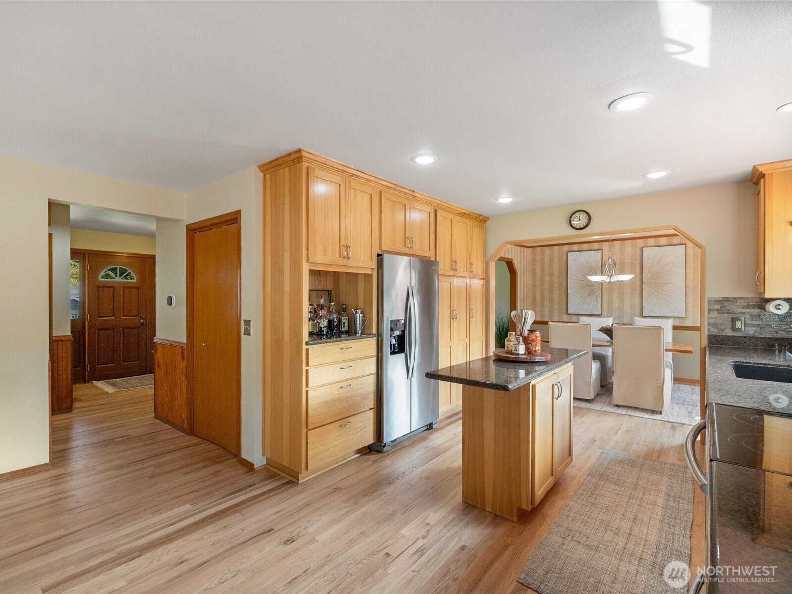21408 Elm Drive Property Photo 6