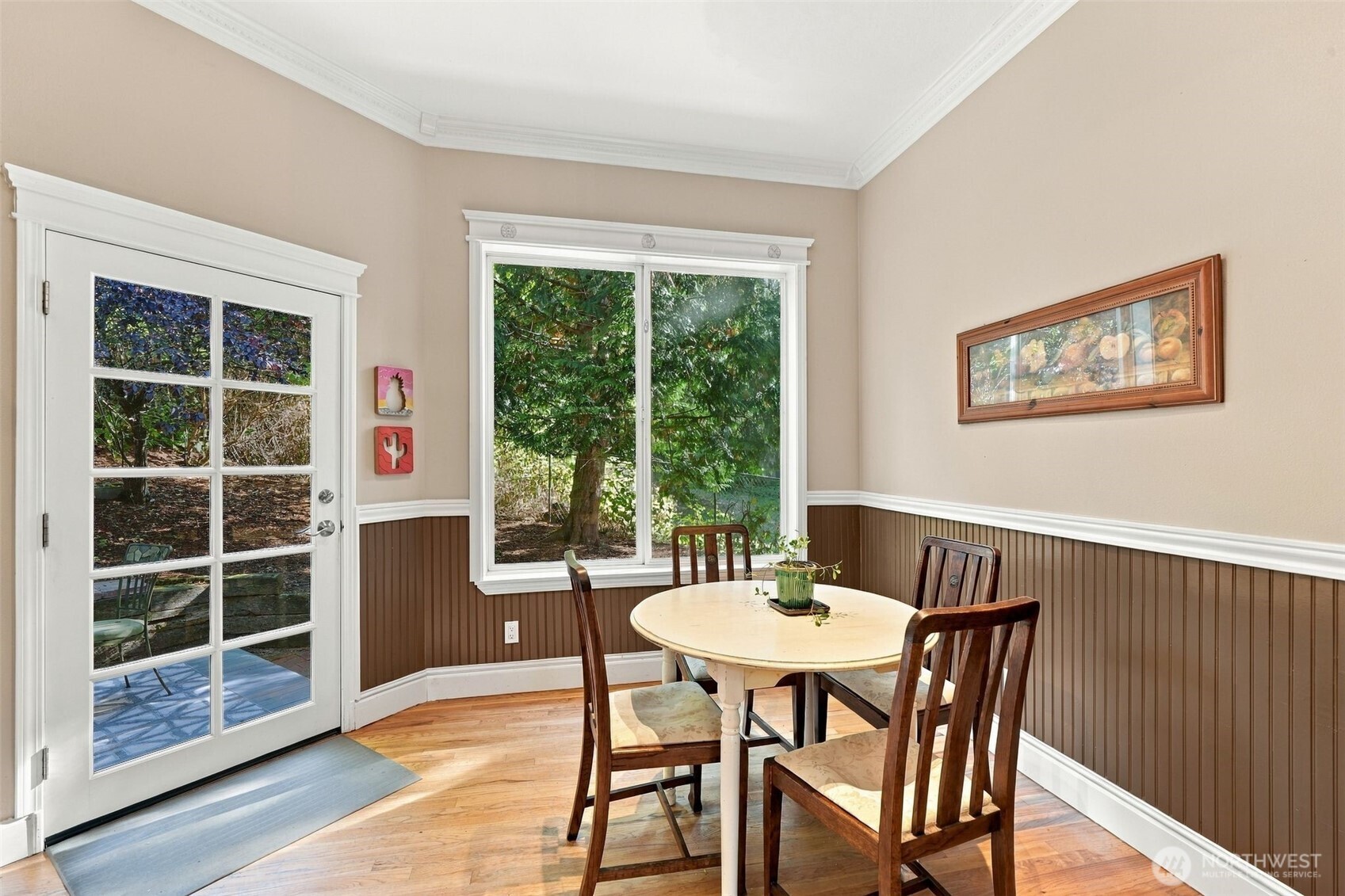 12117 Clearview Drive Property Photo 6