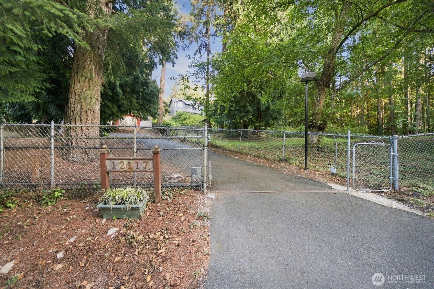 12117 Clearview Drive Property Photo 35
