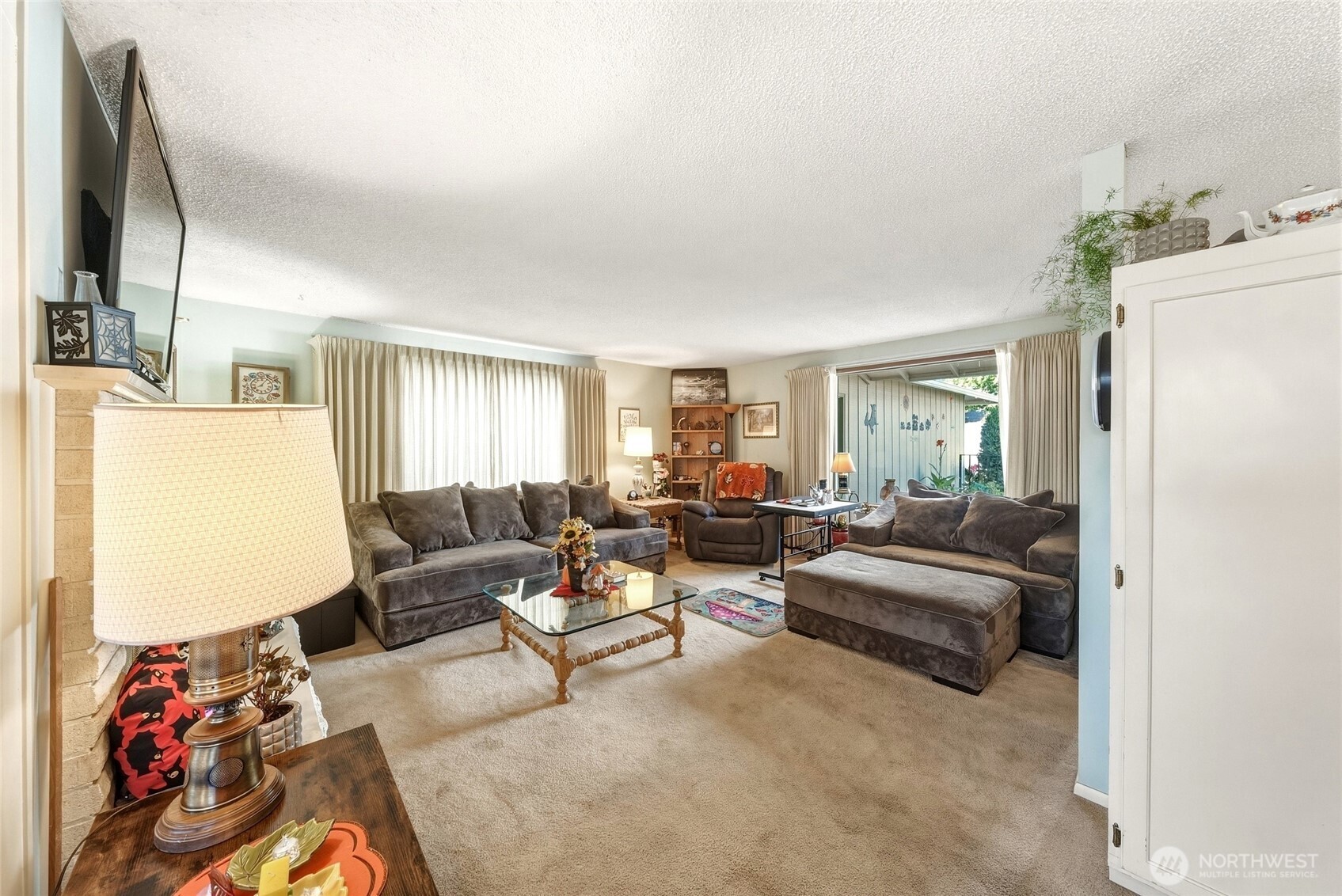 1414 Avalon Street Property Photo 7