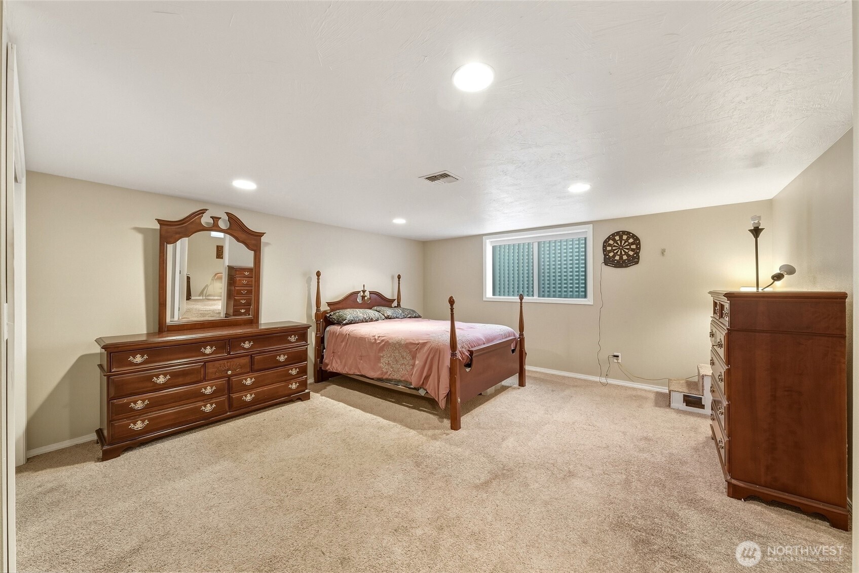 1414 Avalon Street Property Photo 27