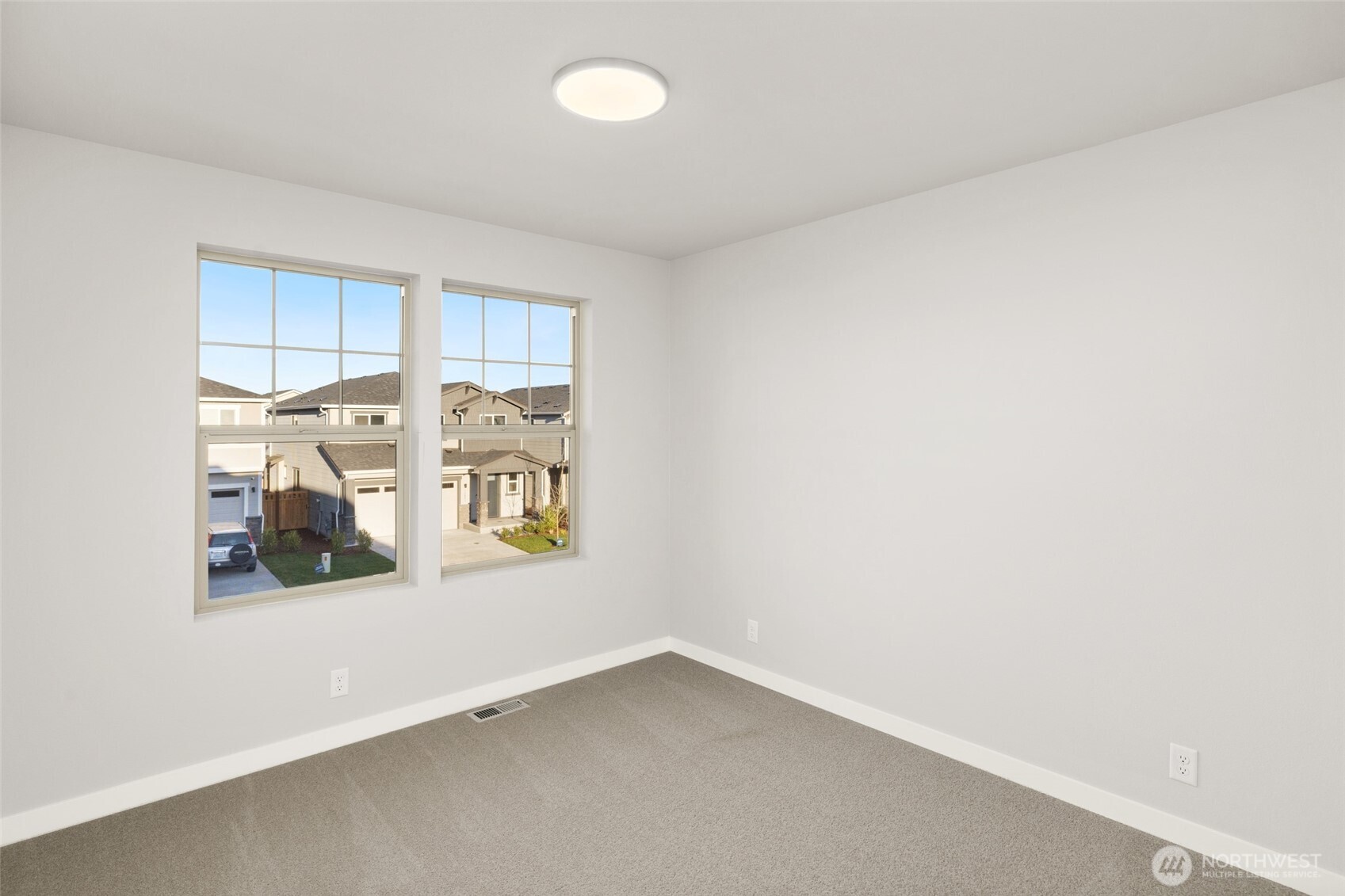 17906 139th Place 19 Property Photo 28