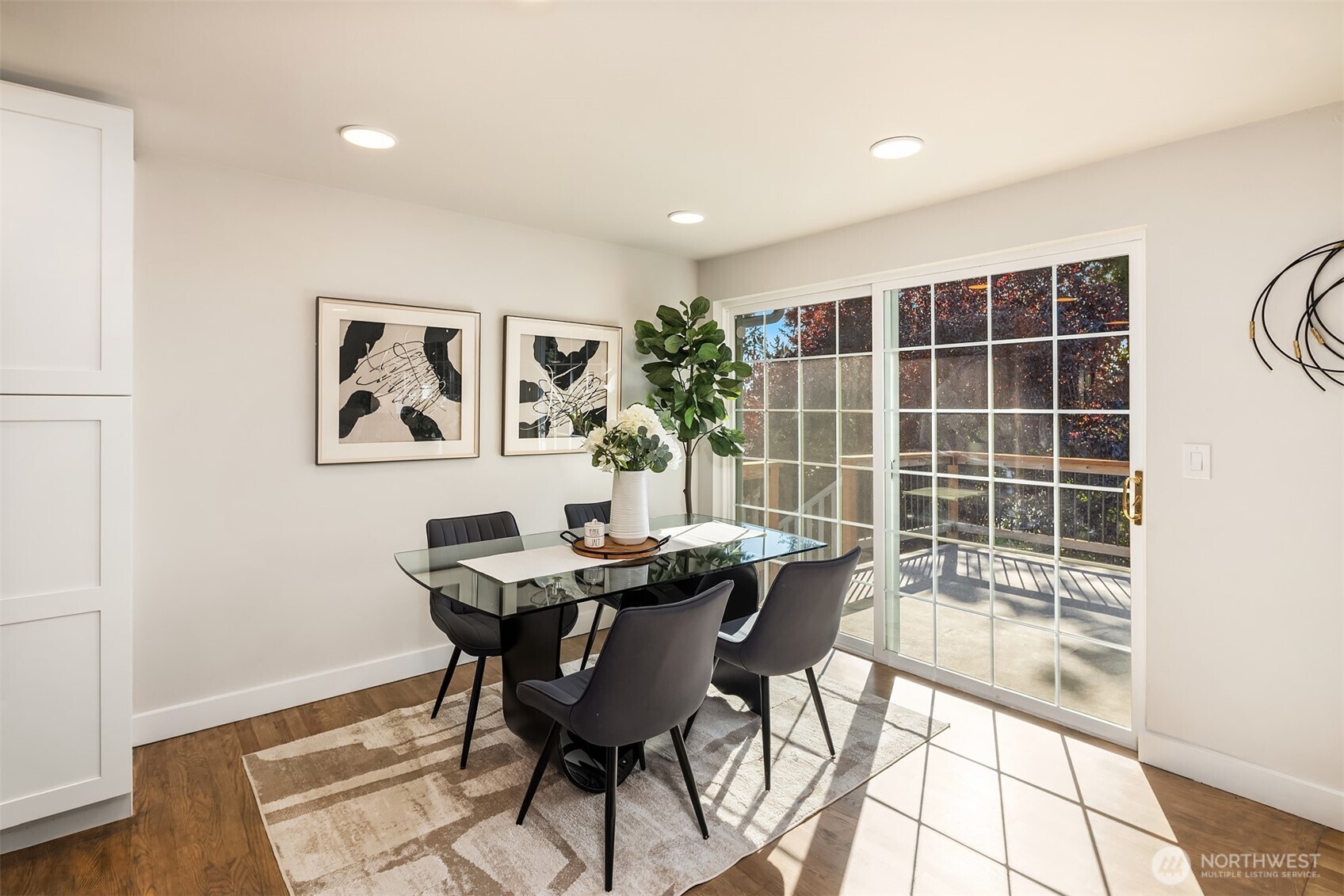 113 152nd Place Property Photo 11