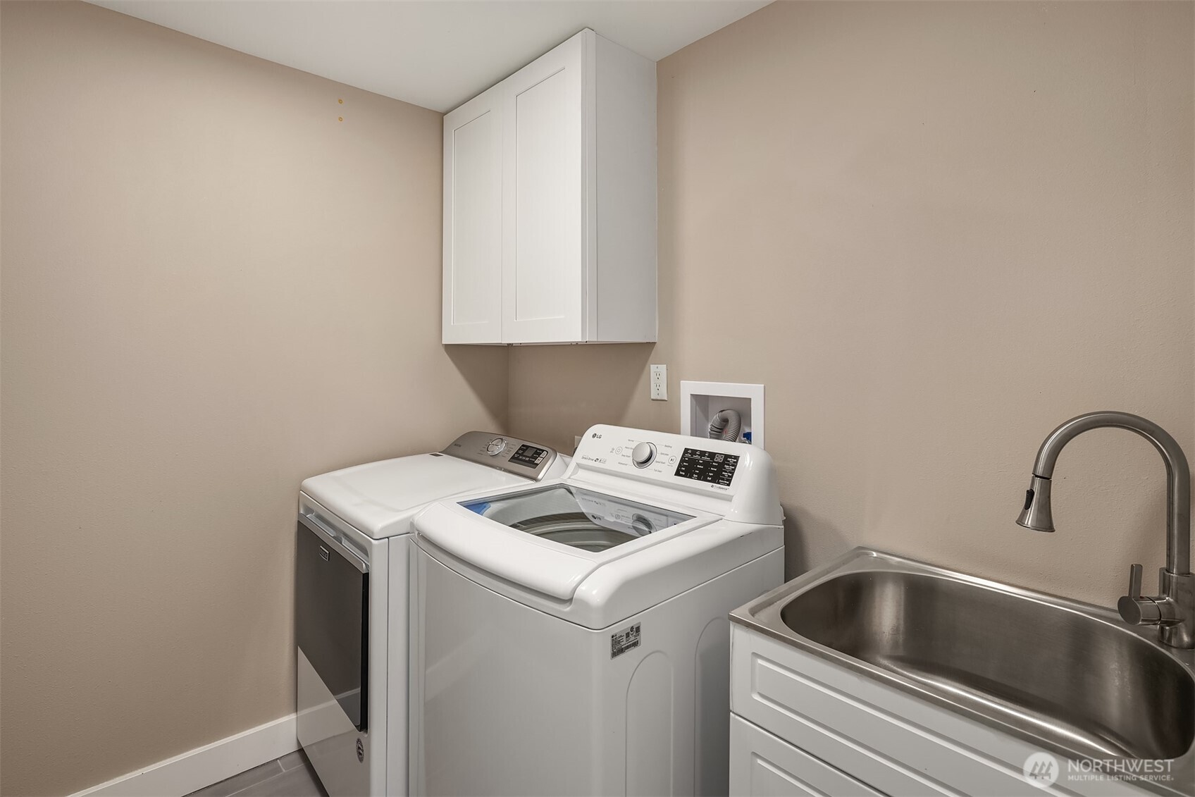 113 152nd Place Property Photo 26