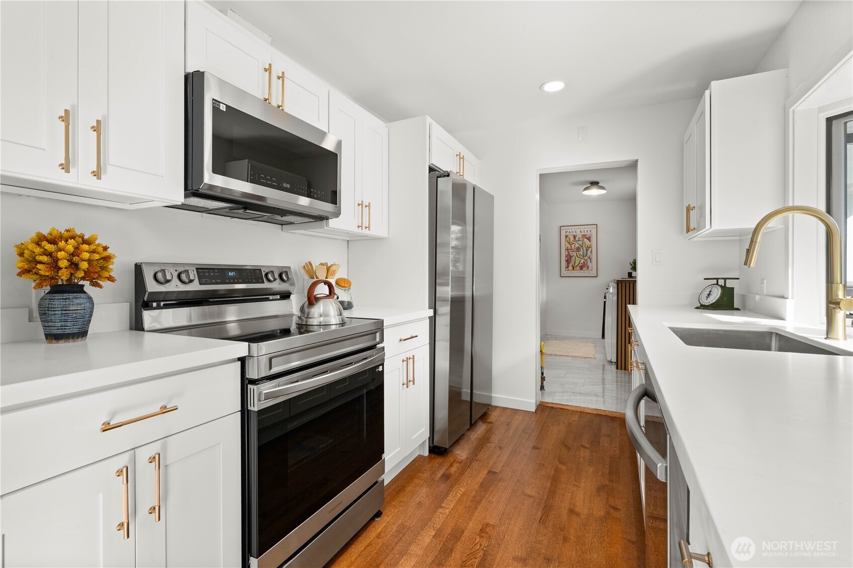 14834 Interlake Avenue Property Photo 12